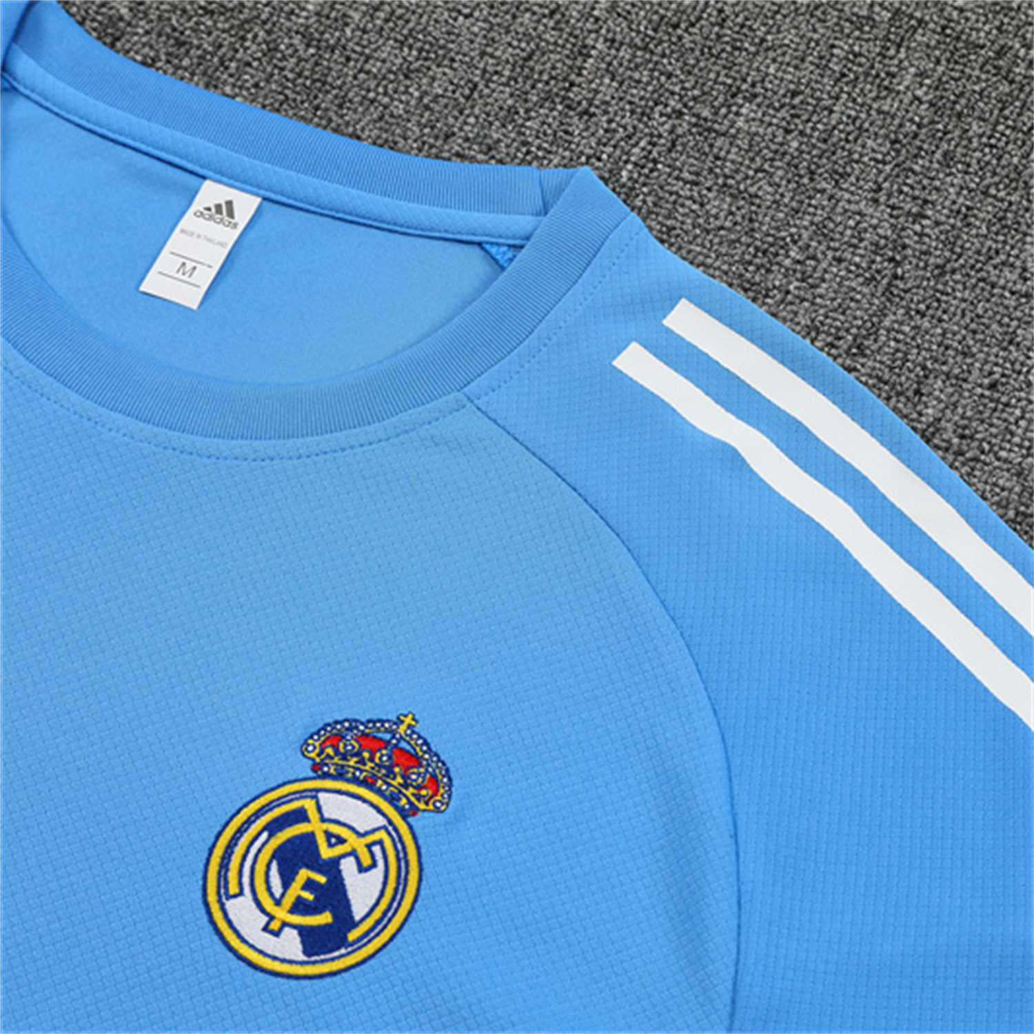 AlphaJersey-Real Madrid 25-26 Short-Sleeve Training Set - Sky Blue Top and Sky Blue Shorts
