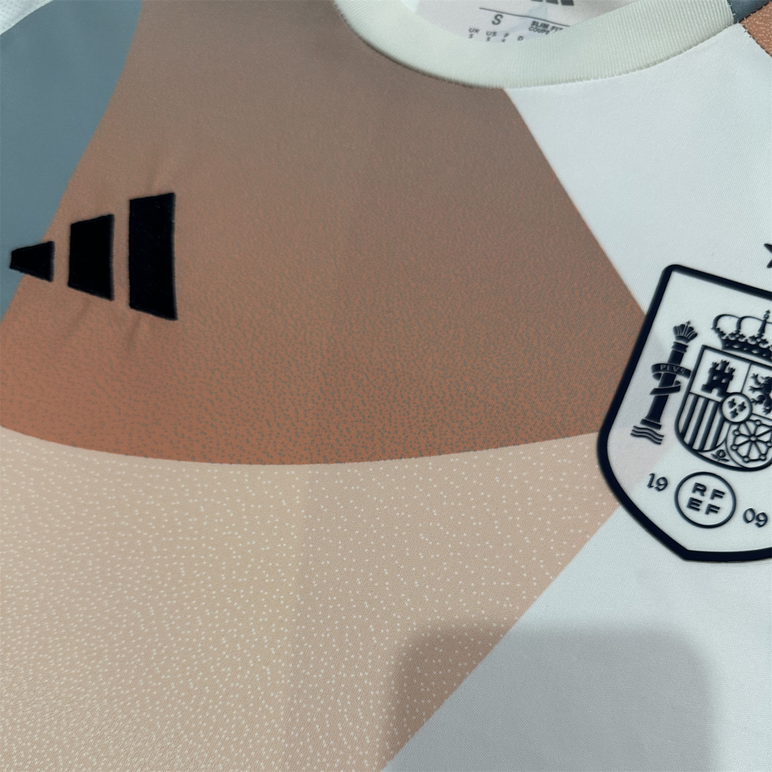 AlphaJersey-Spain 2025 Women's Team Away Jersey - Men's Fans Version