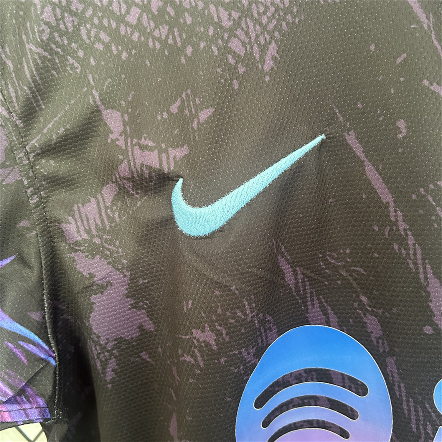 AlphaJersey-Barcelona 25-26 Purple Lion Black Jersey - Fans Version