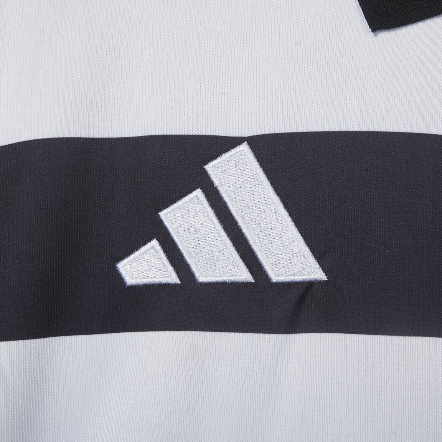 AlphaJersey-Juventus 25-26 Black and White Striped Special Jersey - Fans Version