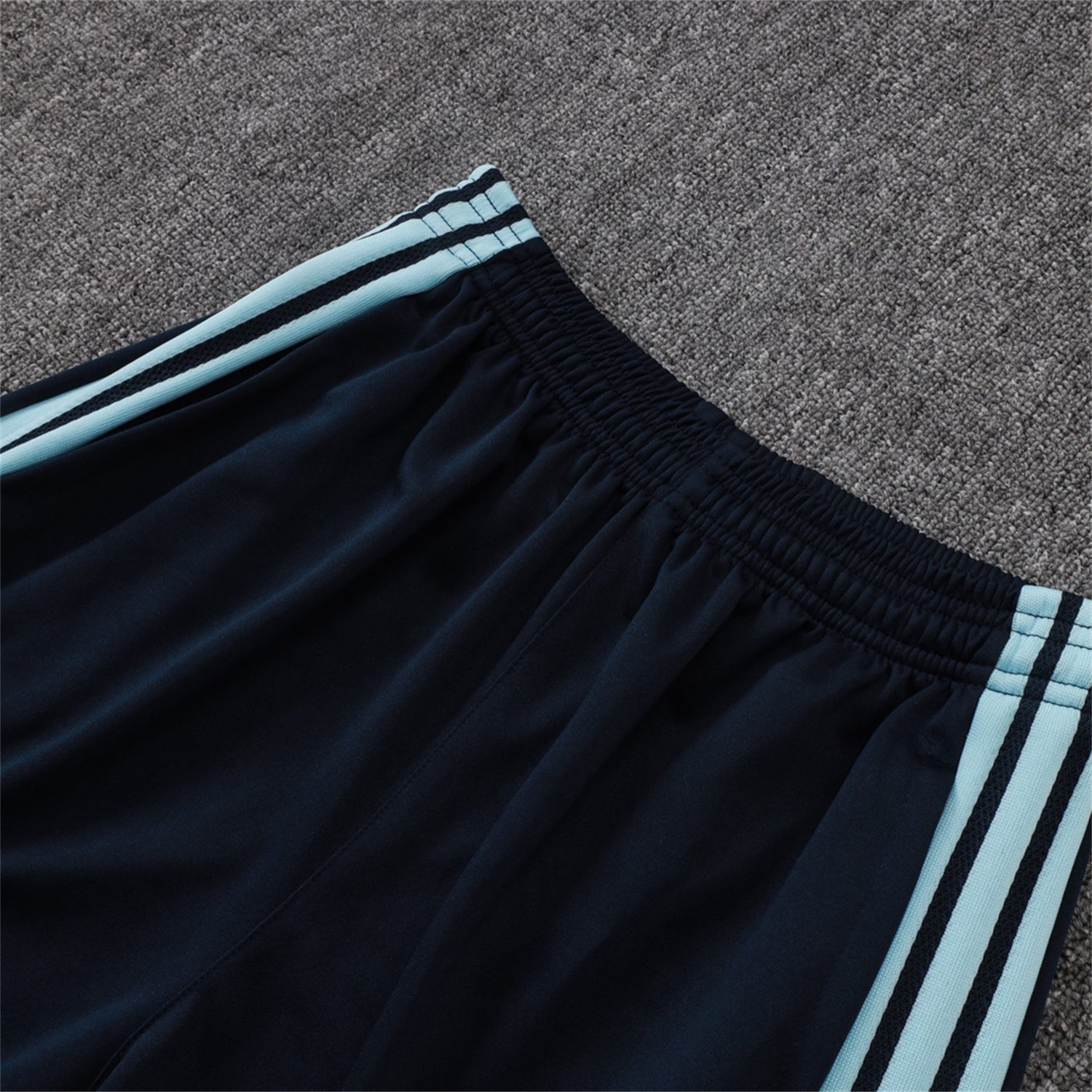 AlphaJersey-Argentina 25-26 Windbreaker Training Set - Light Blue Top and Black Pants