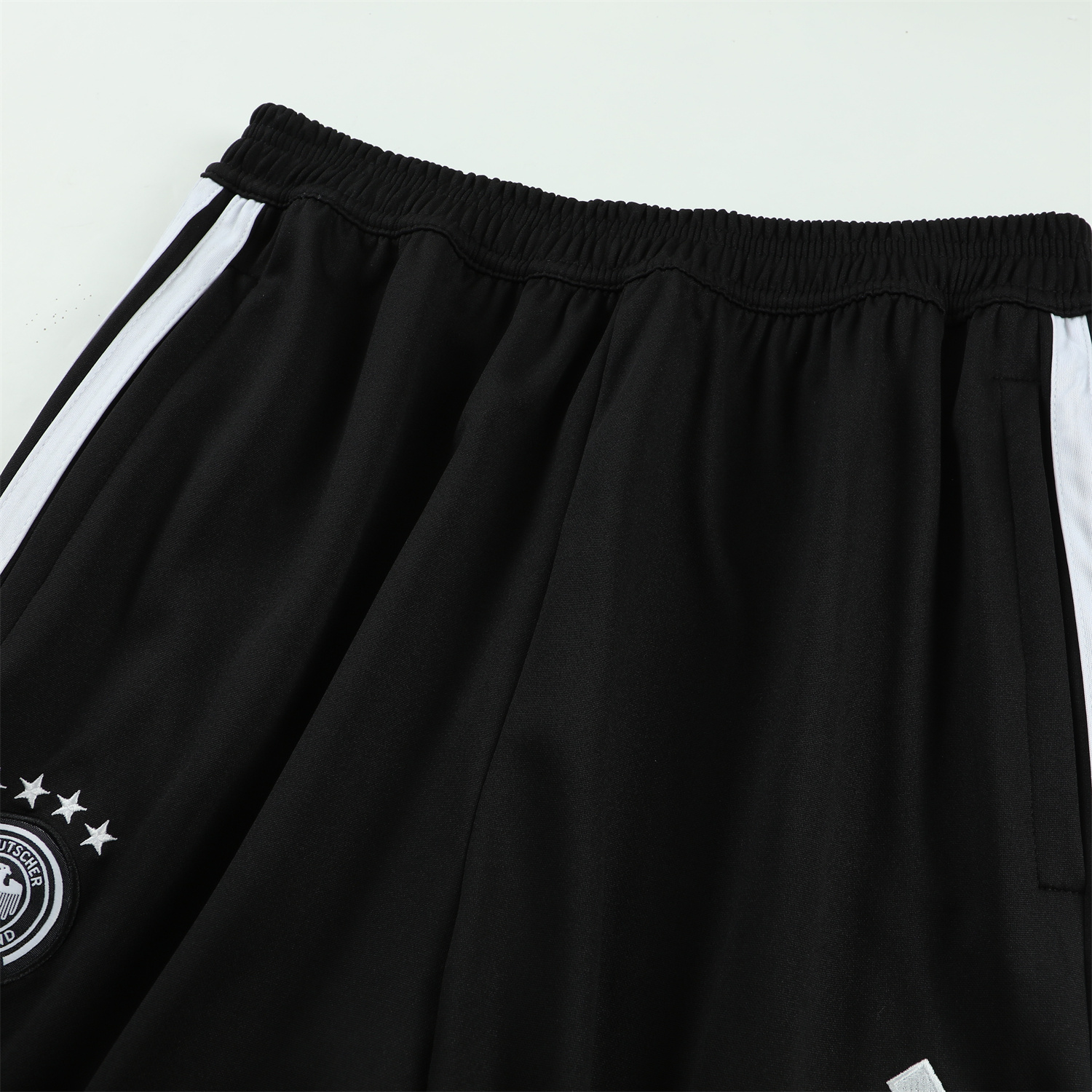 AlphaJersey-Germany 2026 Kids Long Sleeve Training Set - Black Top & Pants