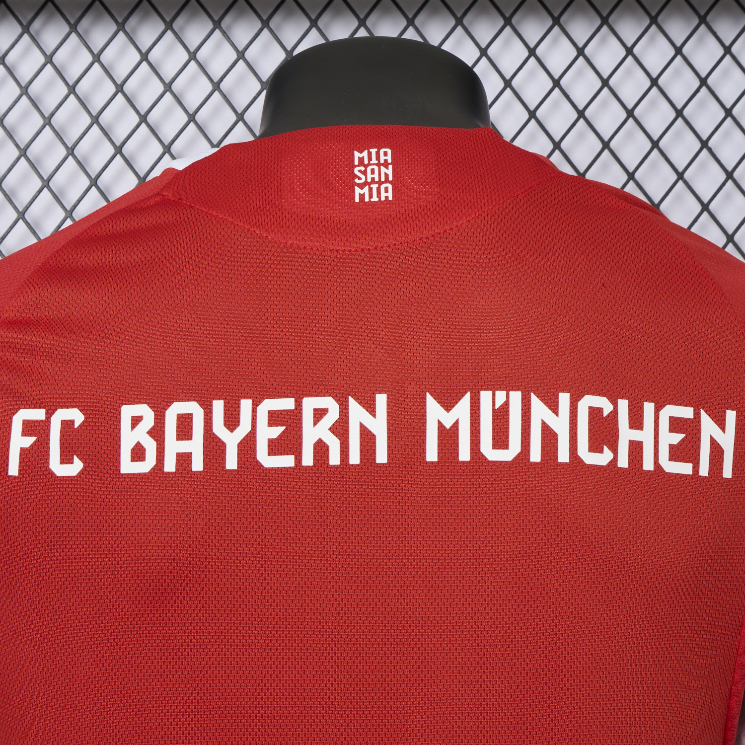 AlphaJersey-Bayern Munich 25-26 Home Müller Limited Edition Jersey - Player Version