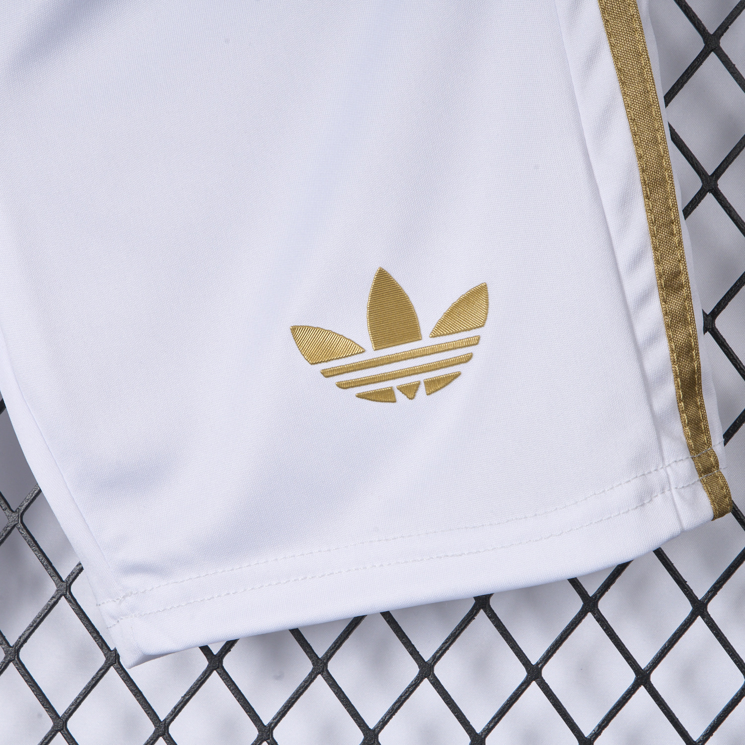 AlphaJersey-Bayern Munich 2025 White 125th Anniversary Shorts - Fans Version