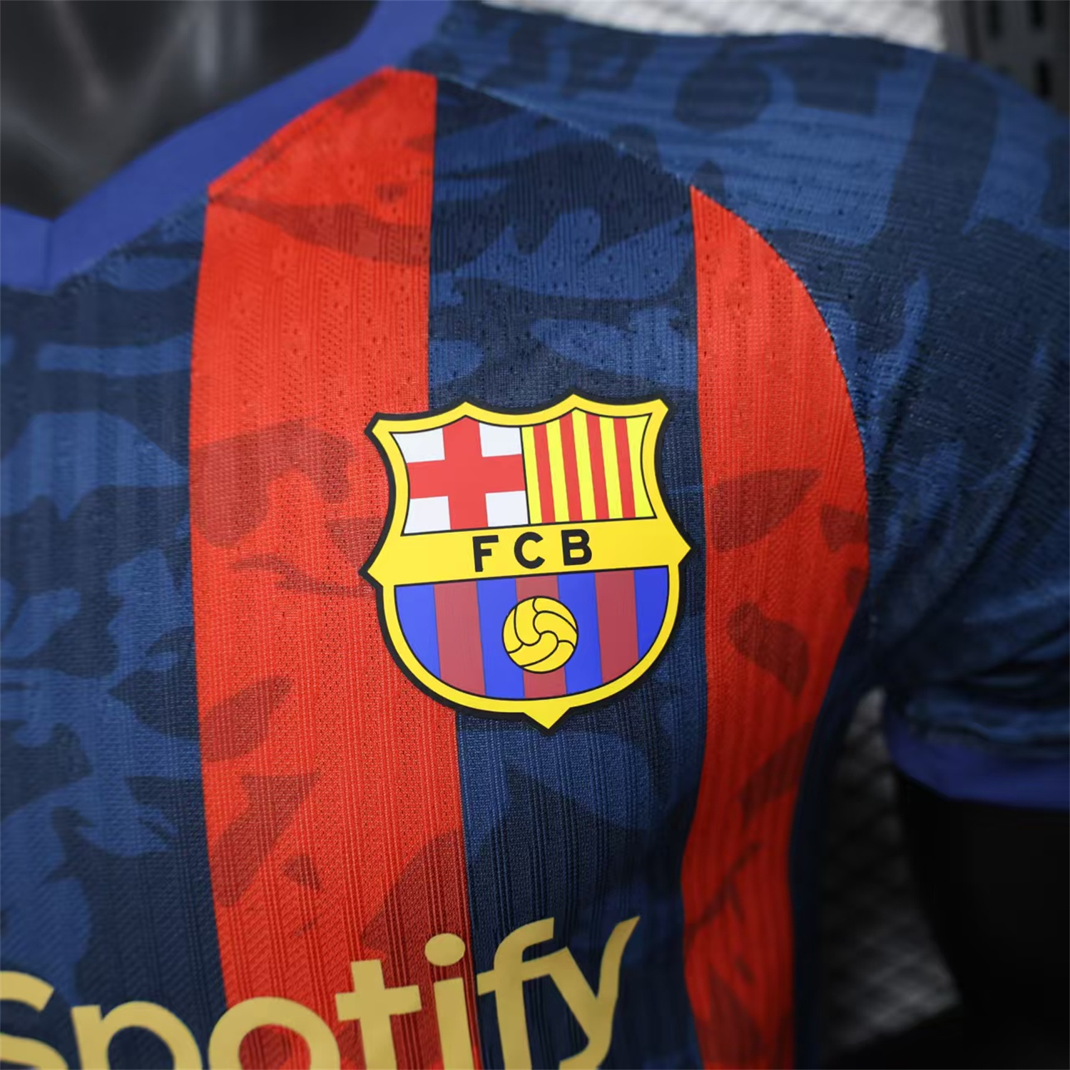 AlphaJersey-Barcelona 25-26 Yellow Spotify Logo Red & Blue Lines Special Jersey - Player Version