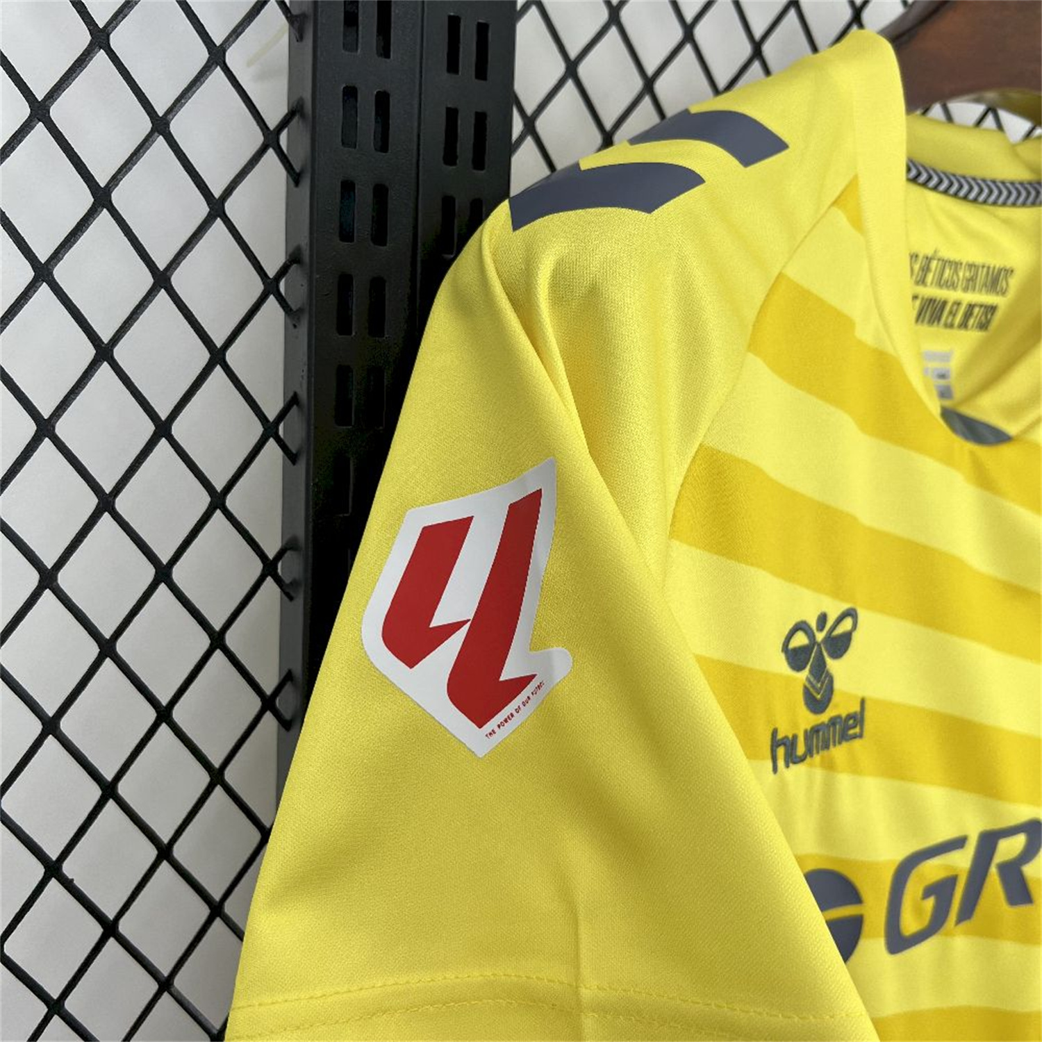 AlphaJersey-Real Betis 25-26 Yellow Goalkeeper Jersey - Fans Version