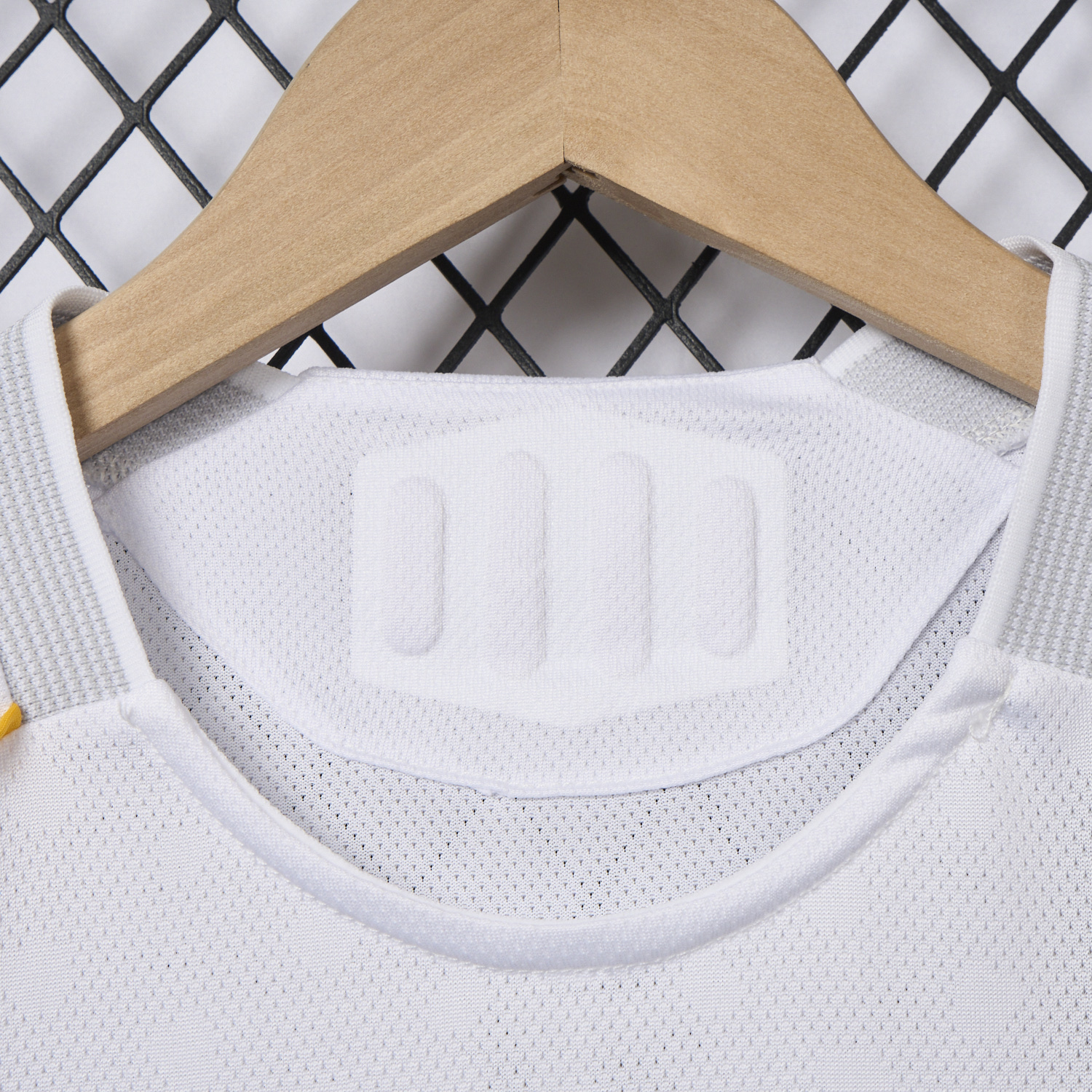 AlphaJersey-Real Madrid 25-26 Home Modrić Limited Edition Kids Kit - Player Version