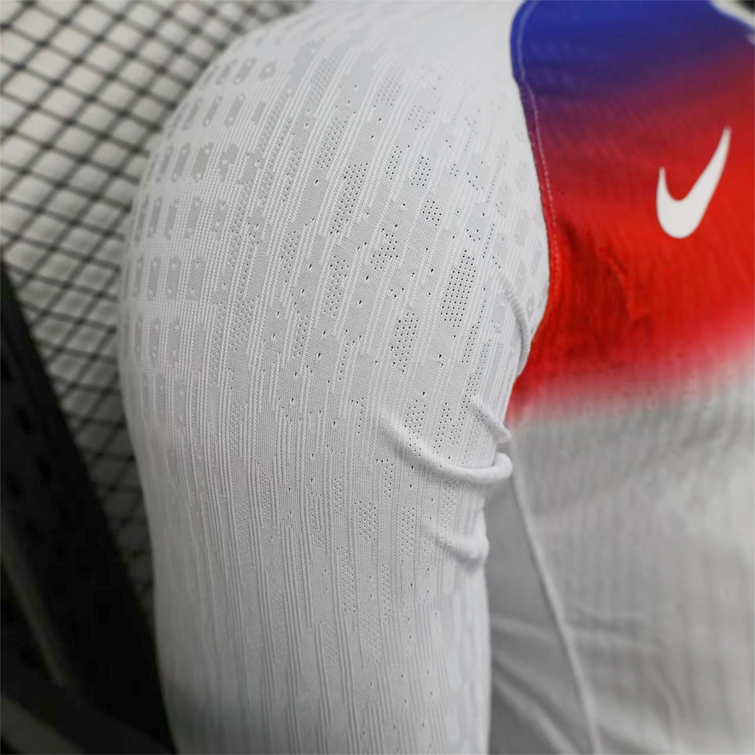 AlphaJersey-England 2025 Women's Team Home Jersey - Men's Long Sleeves Player Version