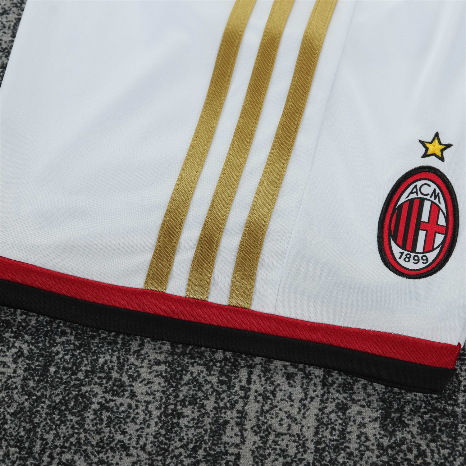 AlphaJersey-Retro AC Milan 2013-14 Home Long Sleeves Kids Kit