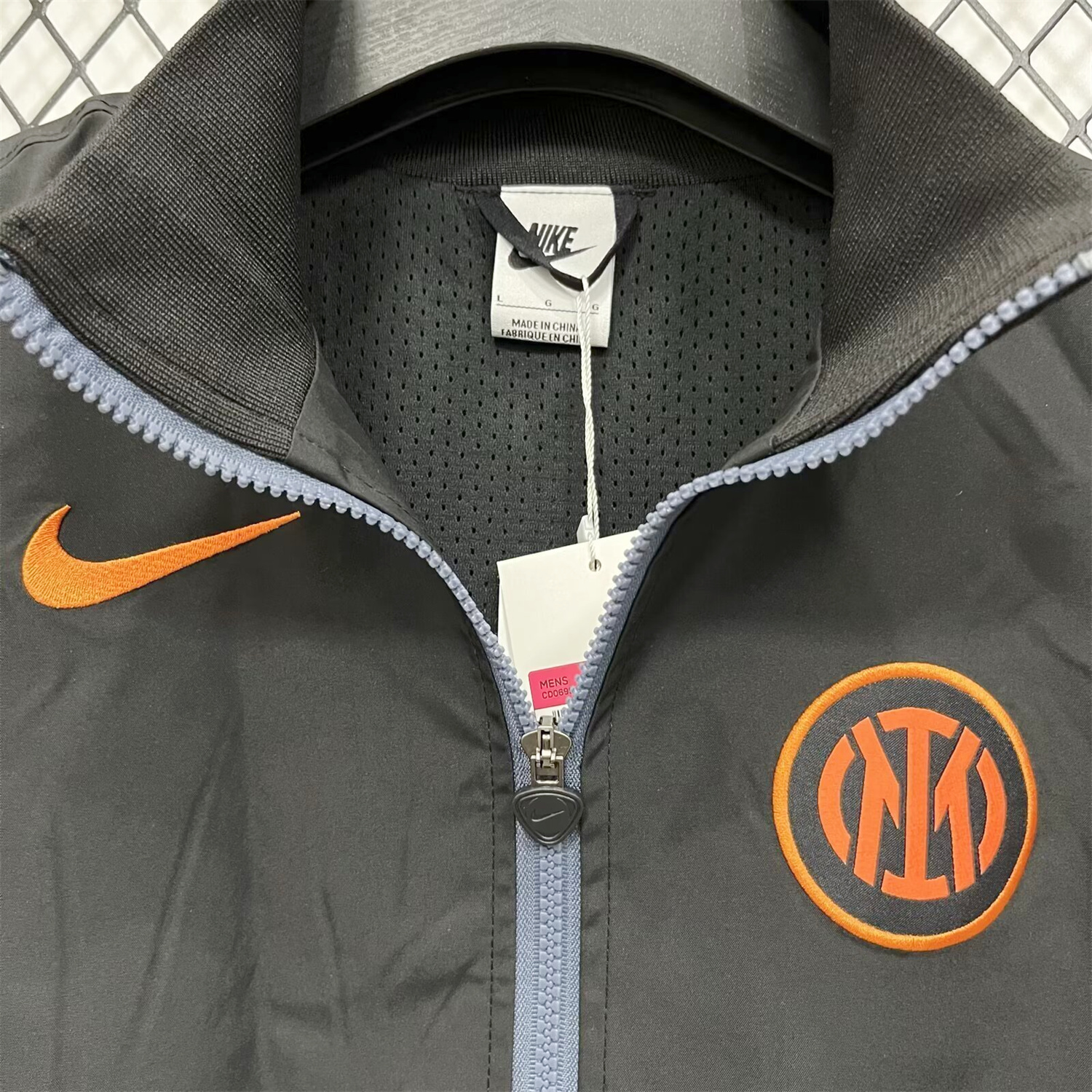 AlphaJersey-Inter Milan 25-26 Windbreaker Jacket - Black