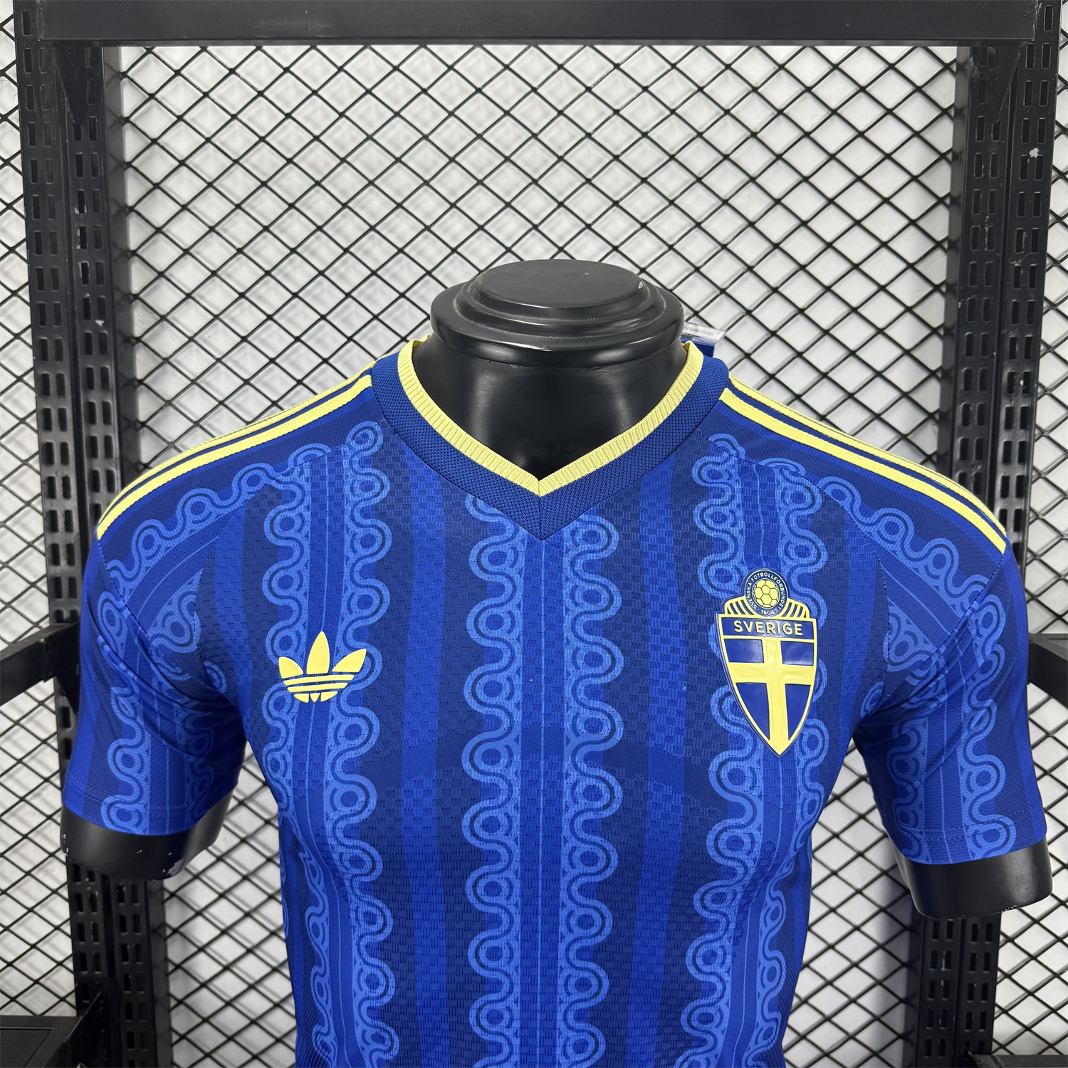 AlphaJersey-Sweden 2026 Away Jersey - Player Version