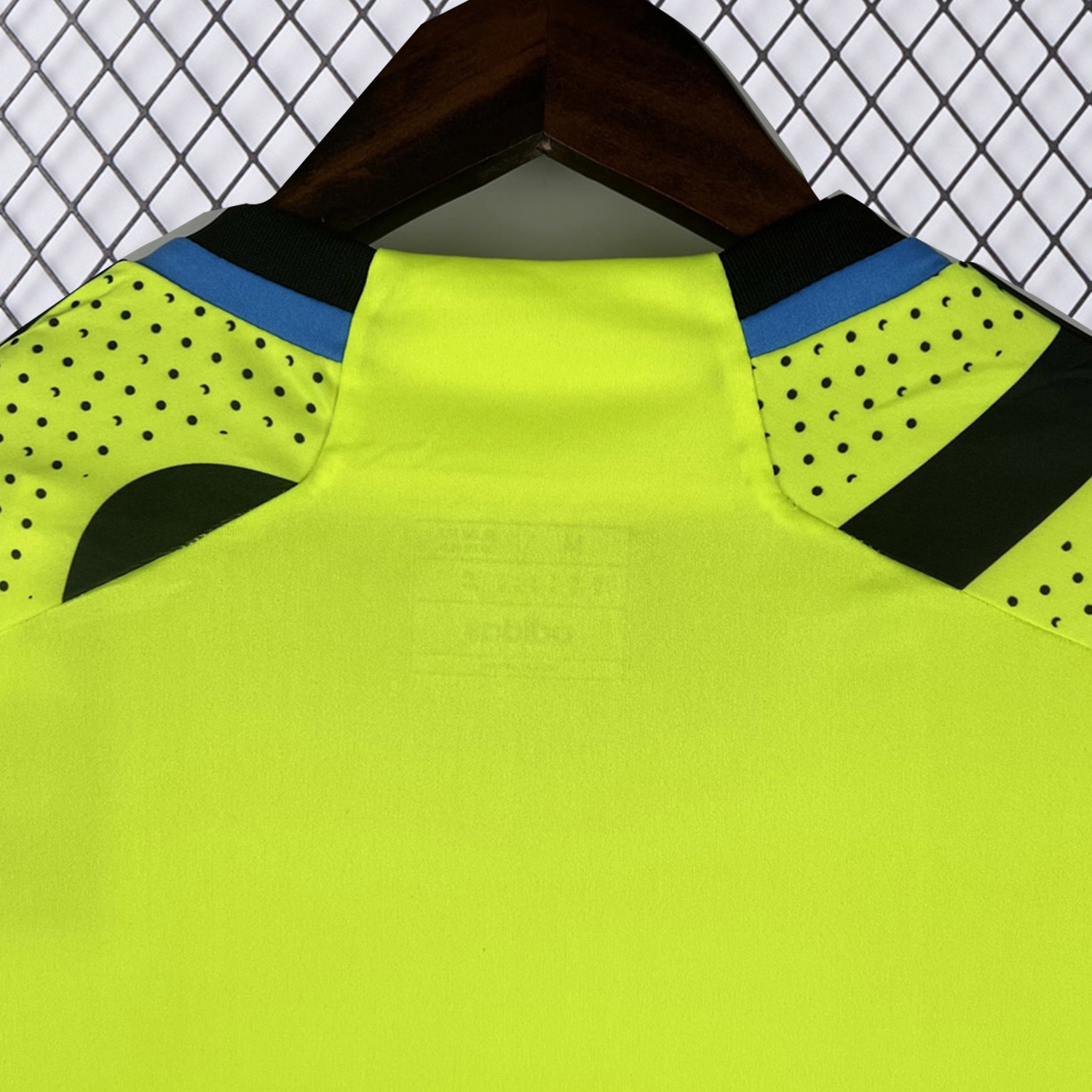 AlphaJersey-Retro Arsenal 2023-24 Away Jersey