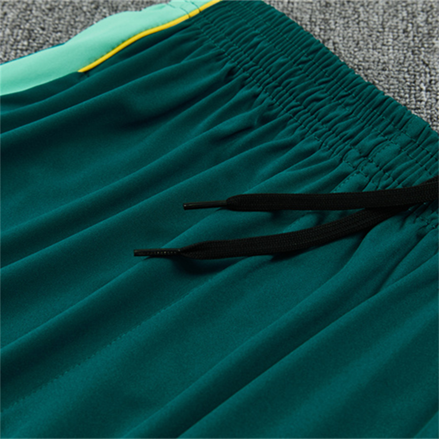 AlphaJersey-Brazil 2026 Long Sleeve Training Set - Sky Blue Top & Dark Green Pants