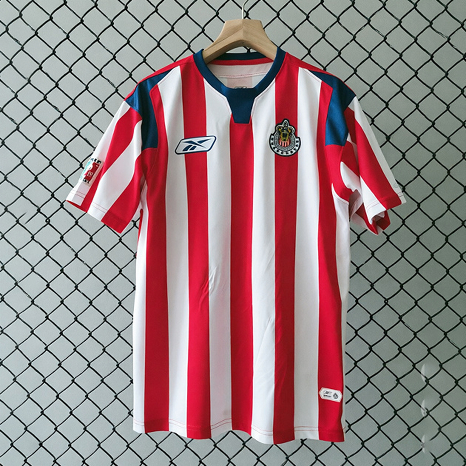 AlphaJersey-Retro Chivas de Guadalajara 2004-05 Home Jersey