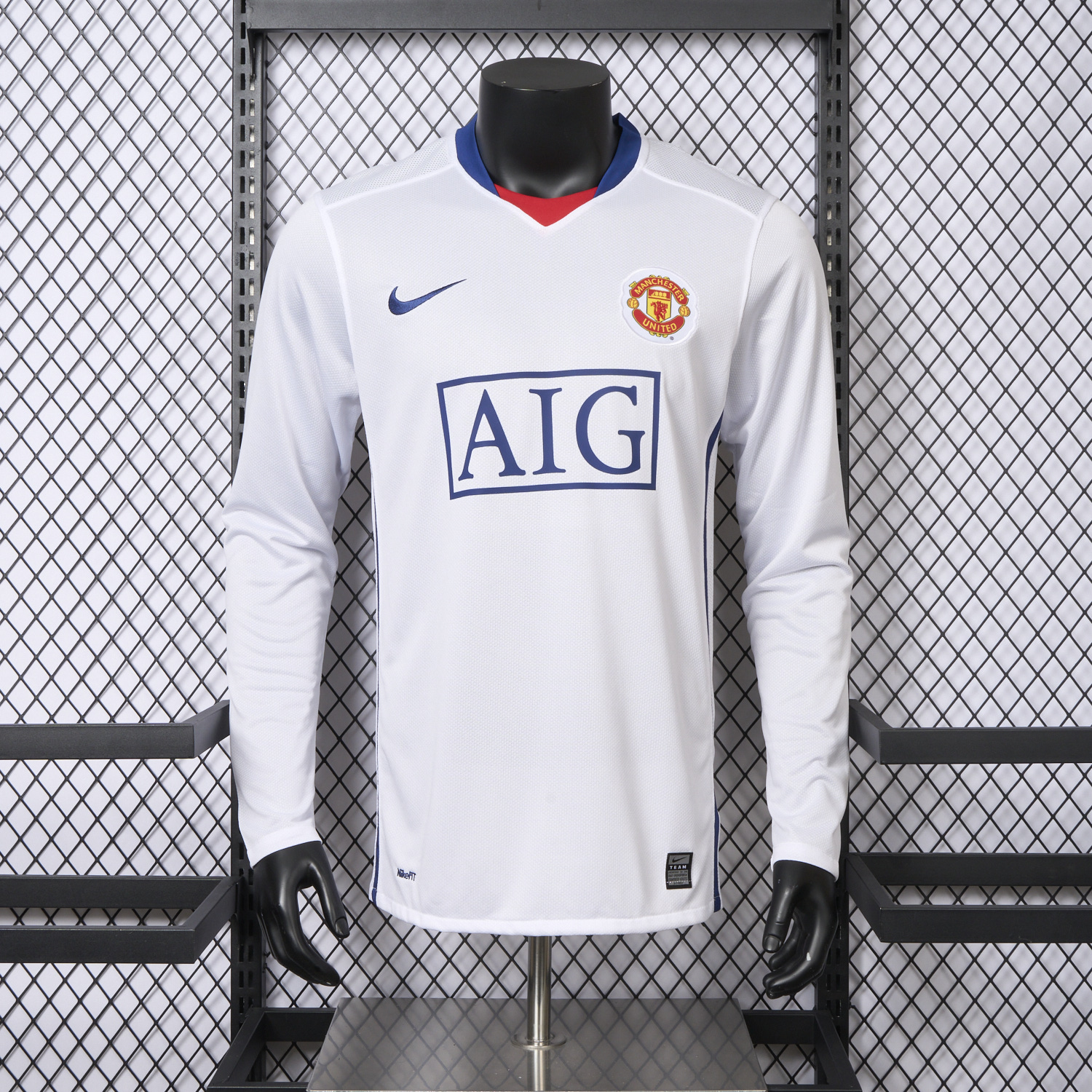 AlphaJersey-Retro Manchester United 2008-09 Away Long Sleeve Jersey - Player Version