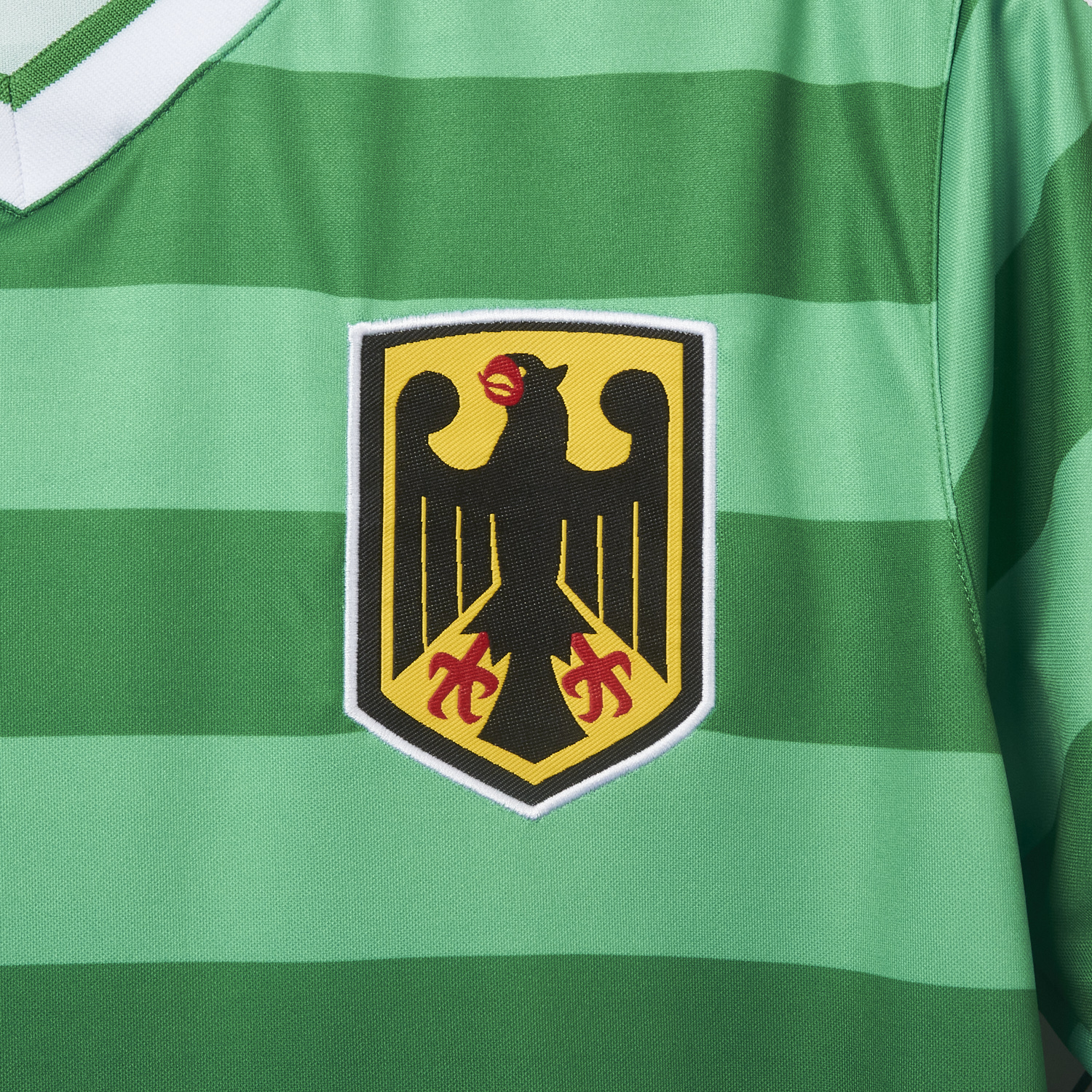 AlphaJersey-Retro Germany 1984 Away Jersey
