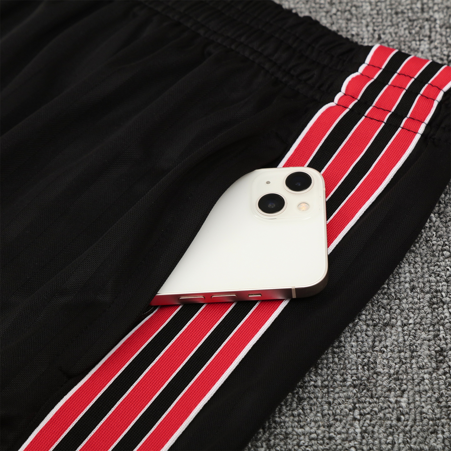 AlphaJersey-Flamengo 25-26 Short-Sleeve Training Set - Red Top & Black Shorts