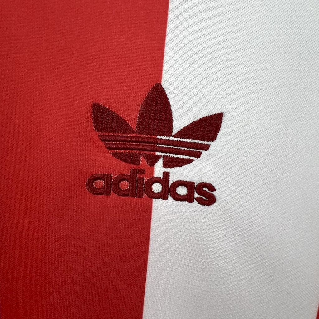 AlphaJersey-Retro Sporting de Gijon 1980-81 Home Jersey