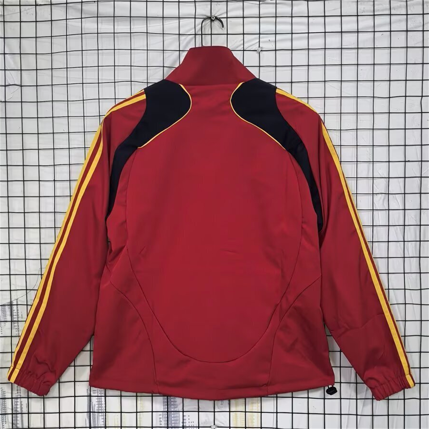 AlphaJersey-Retro Spain 2007 Red Windbreaker