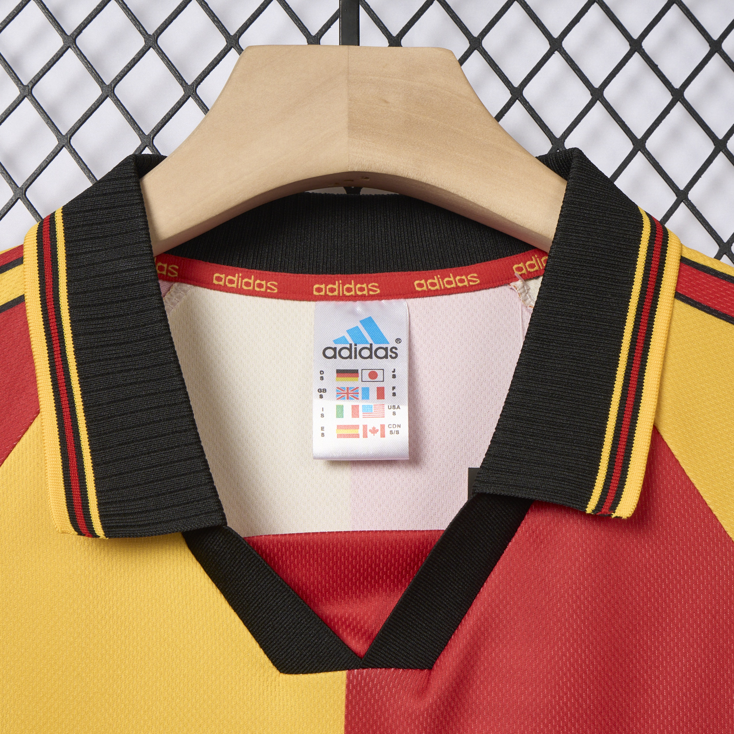 AlphaJersey-Retro Galatasaray 1998-99 Home Jersey
