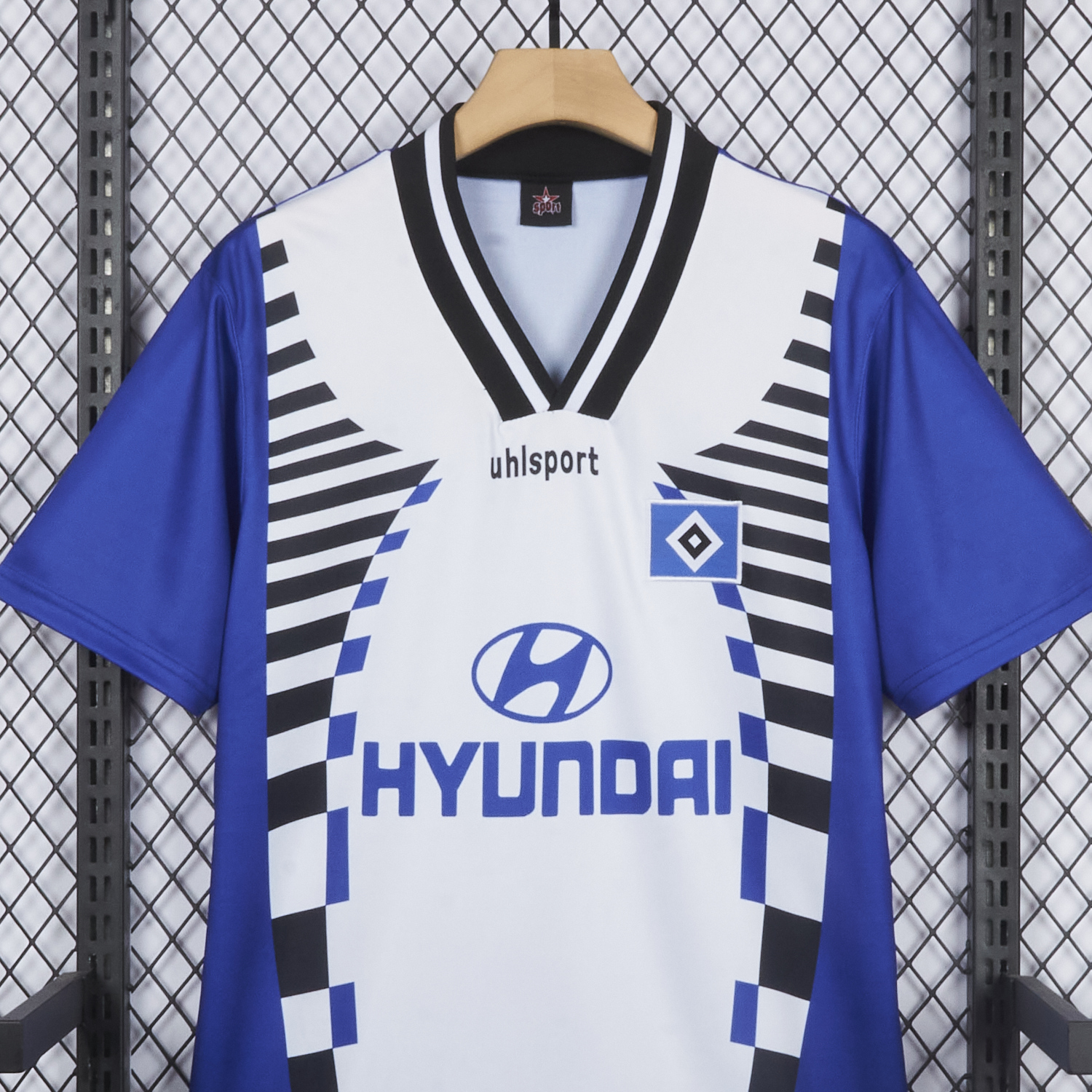 AlphaJersey-Retro Hamburger SV 1996-97 Away Blue Jersey