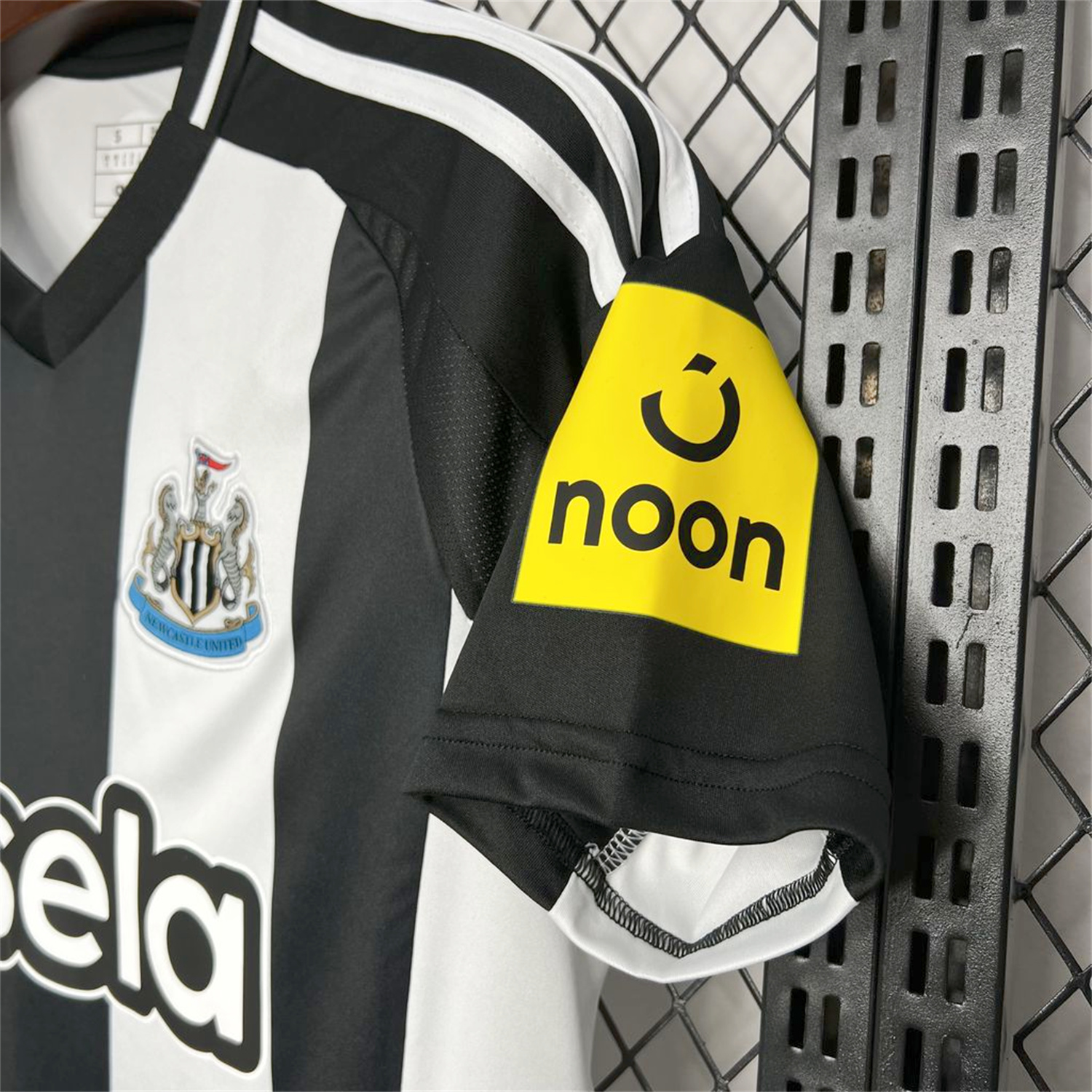 AlphaJersey-Newcastle United 2025 CARABAO CUP FINAL Home Jersey - Fans Version