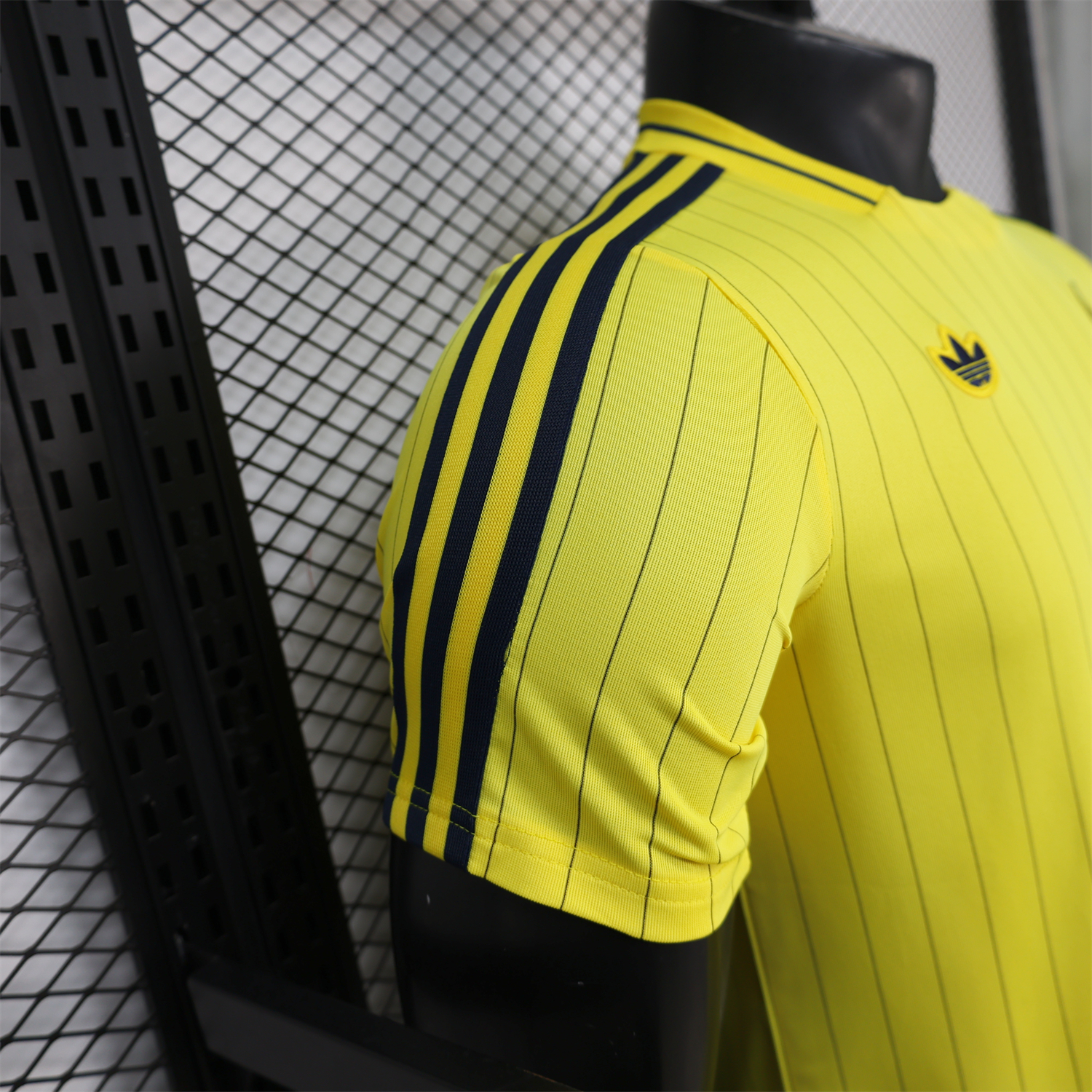 AlphaJersey-Al Nassr Riyadh Victory 25-26 Terrace Icon Retro Casual Style Yellow Jersey - Player Version
