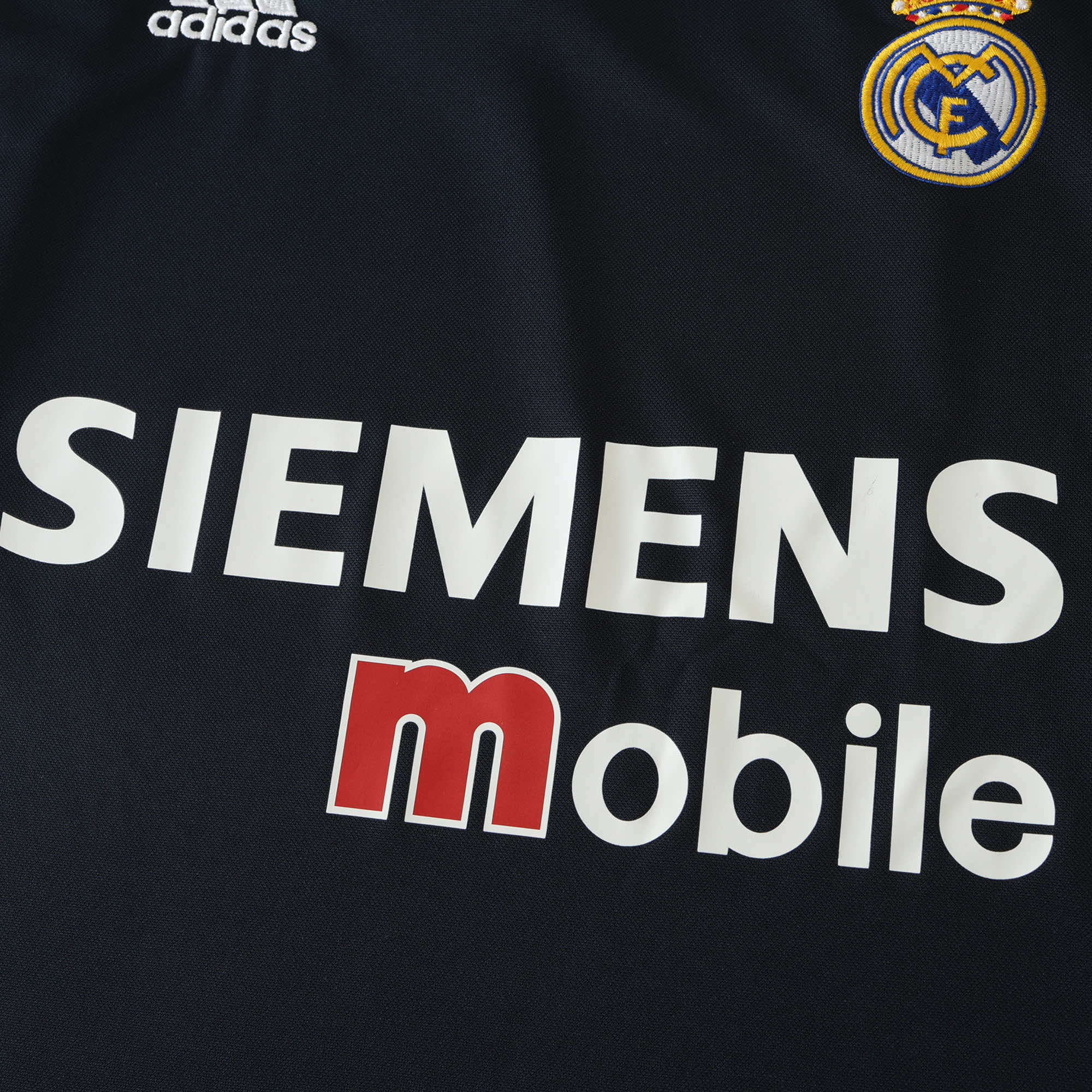 AlphaJersey-Retro Real Madrid 03-04 Away Jersey
