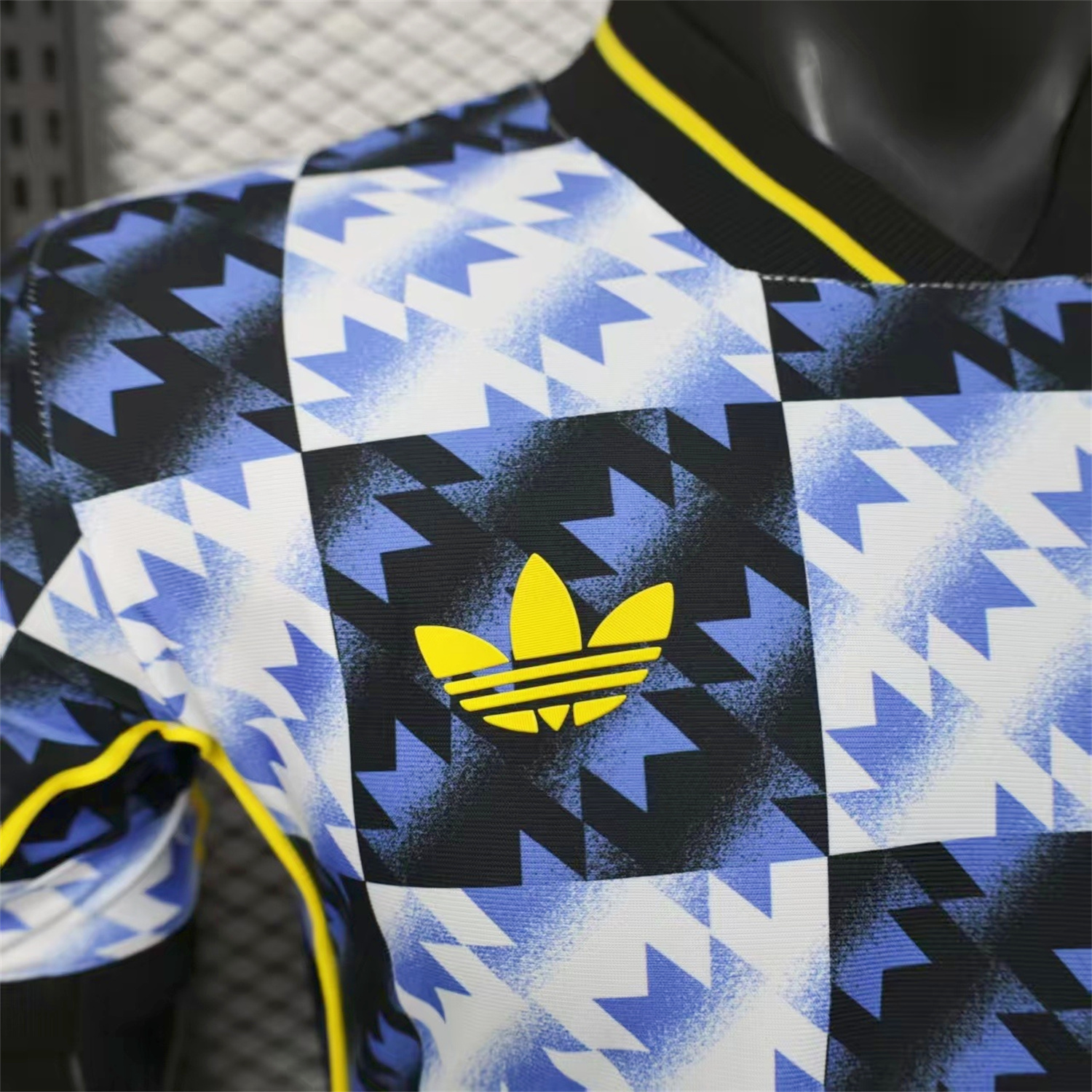 AlphaJersey-Manchester United 25-26 Blue And Black Checkerboard Special Jersey - Player Version