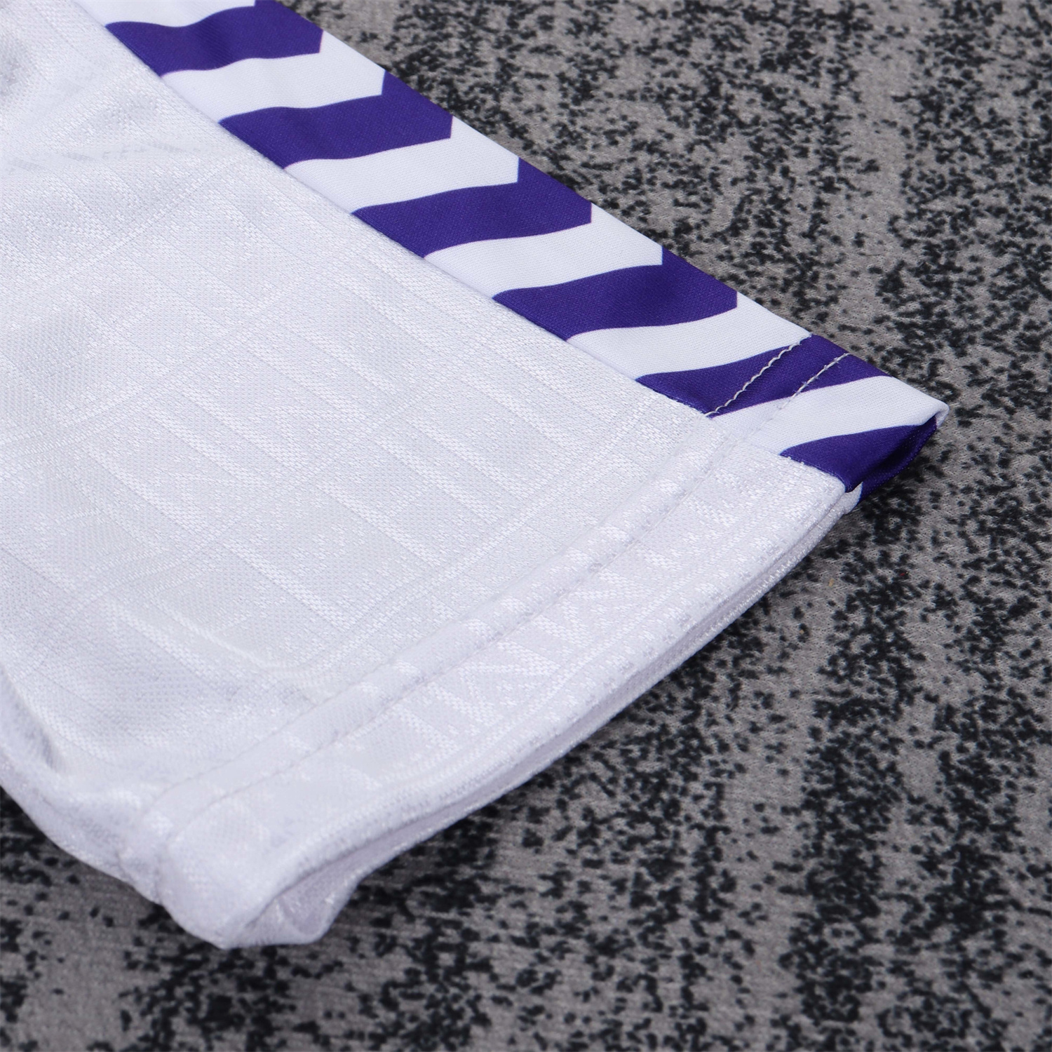 AlphaJersey-Retro Real Madrid 1988-90 Home Kids Kit