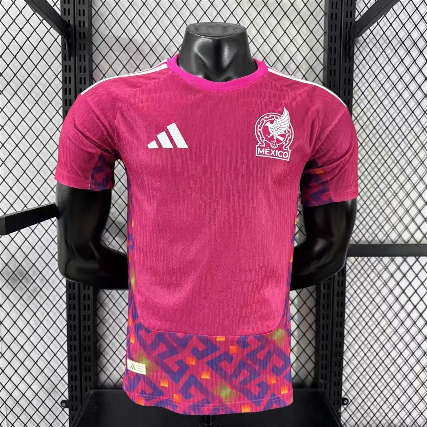 AlphaJersey-Mexico 2026 Pink Goalkeeper Jersey - Player Version