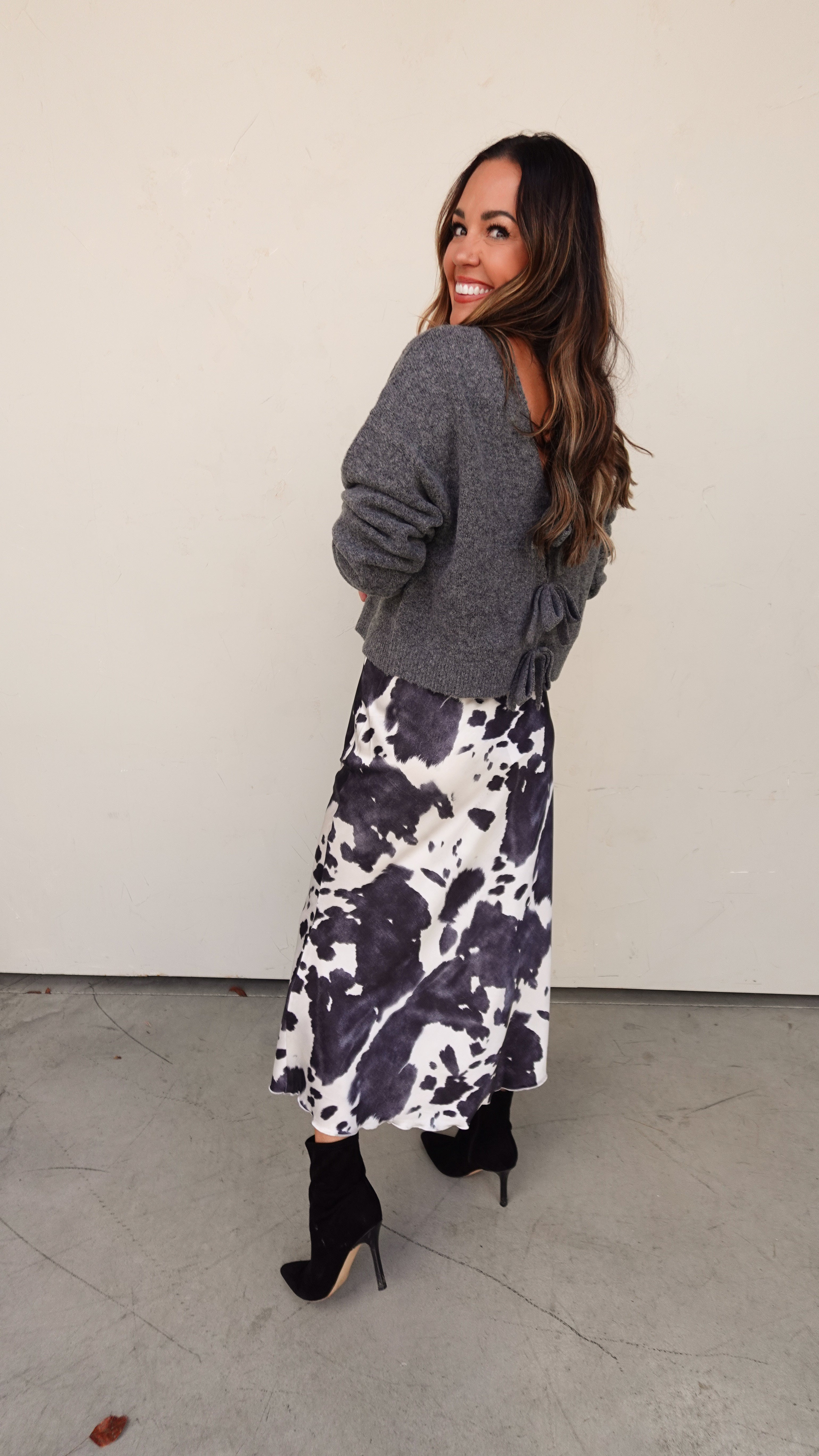 Charcoal Reversible Sweater with Bow Detail | Elegant Women's Fashion by coolavocek
