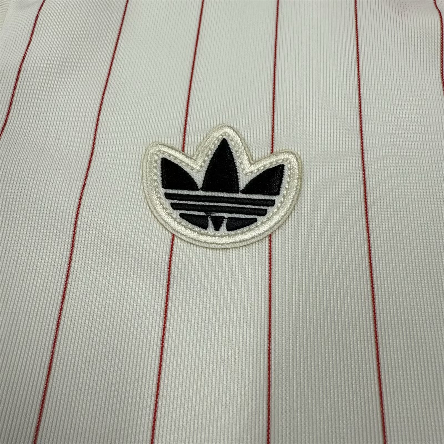 AlphaJersey-Benfica 25-26 Icon Range Travel White Special Edition Kids Kit