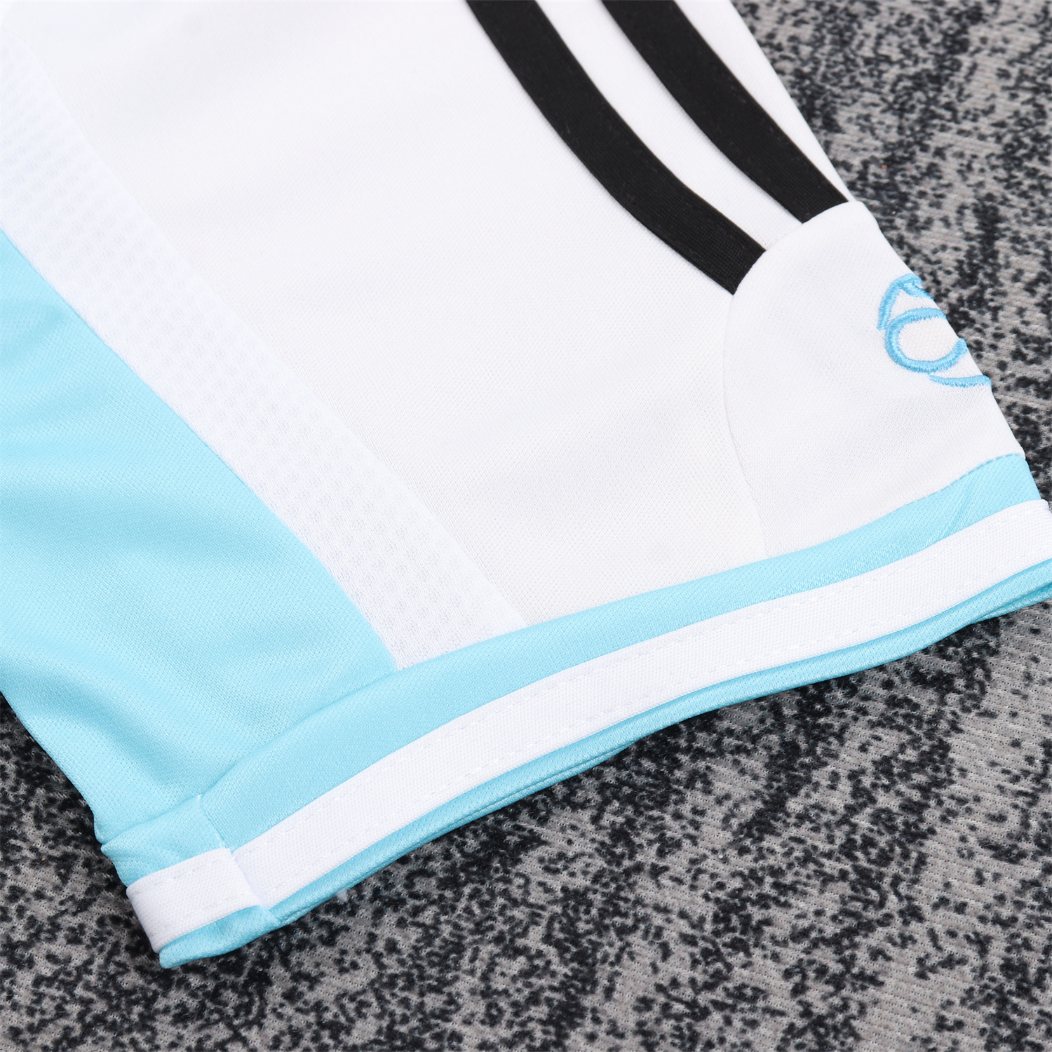 AlphaJersey-Retro Argentina 2006-07 Home Kids Kit