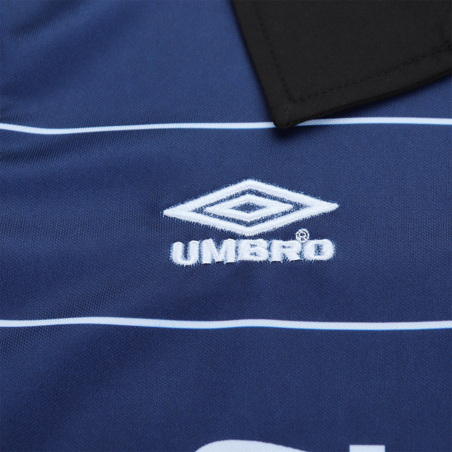 AlphaJersey-Retro Manchester United 1999-00 Away Kids Kit