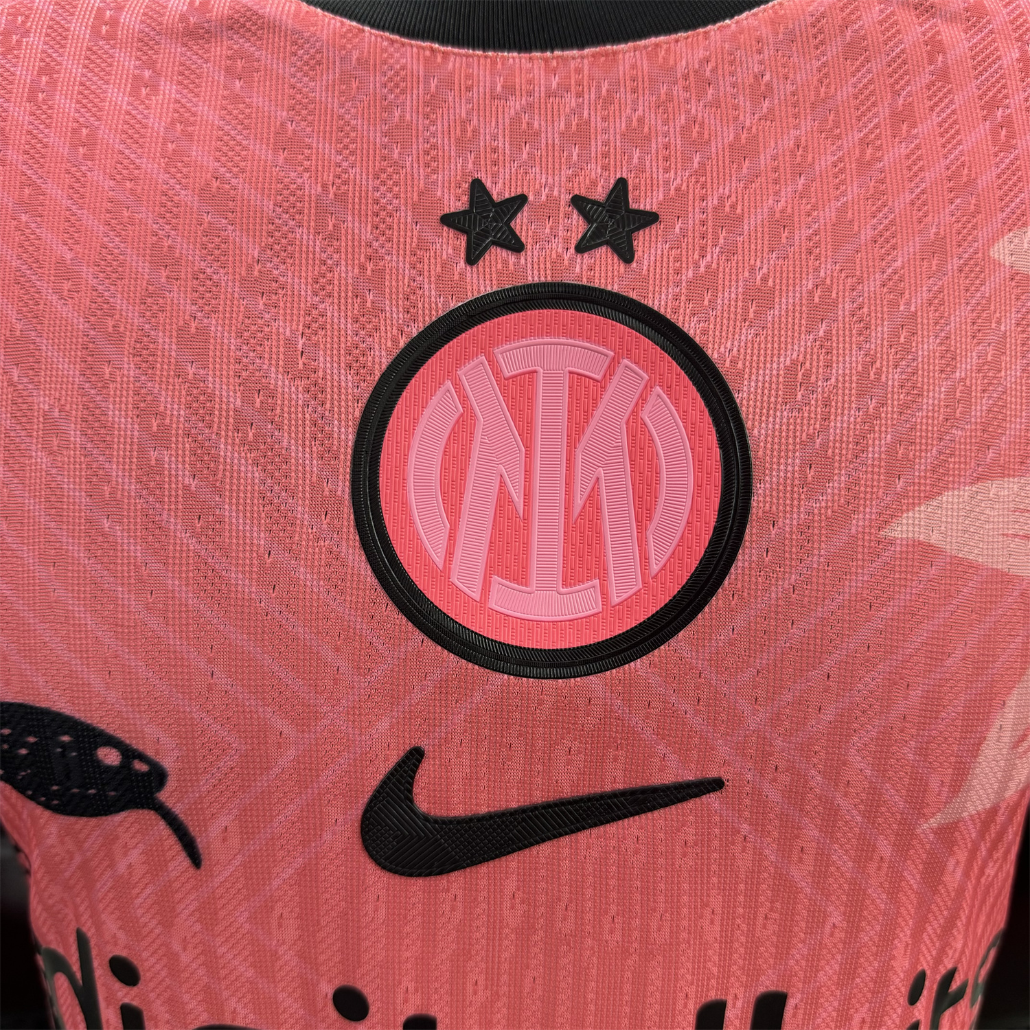 AlphaJersey-Inter Milan 25-26 Black Snake Special Pink Jersey - Player Version
