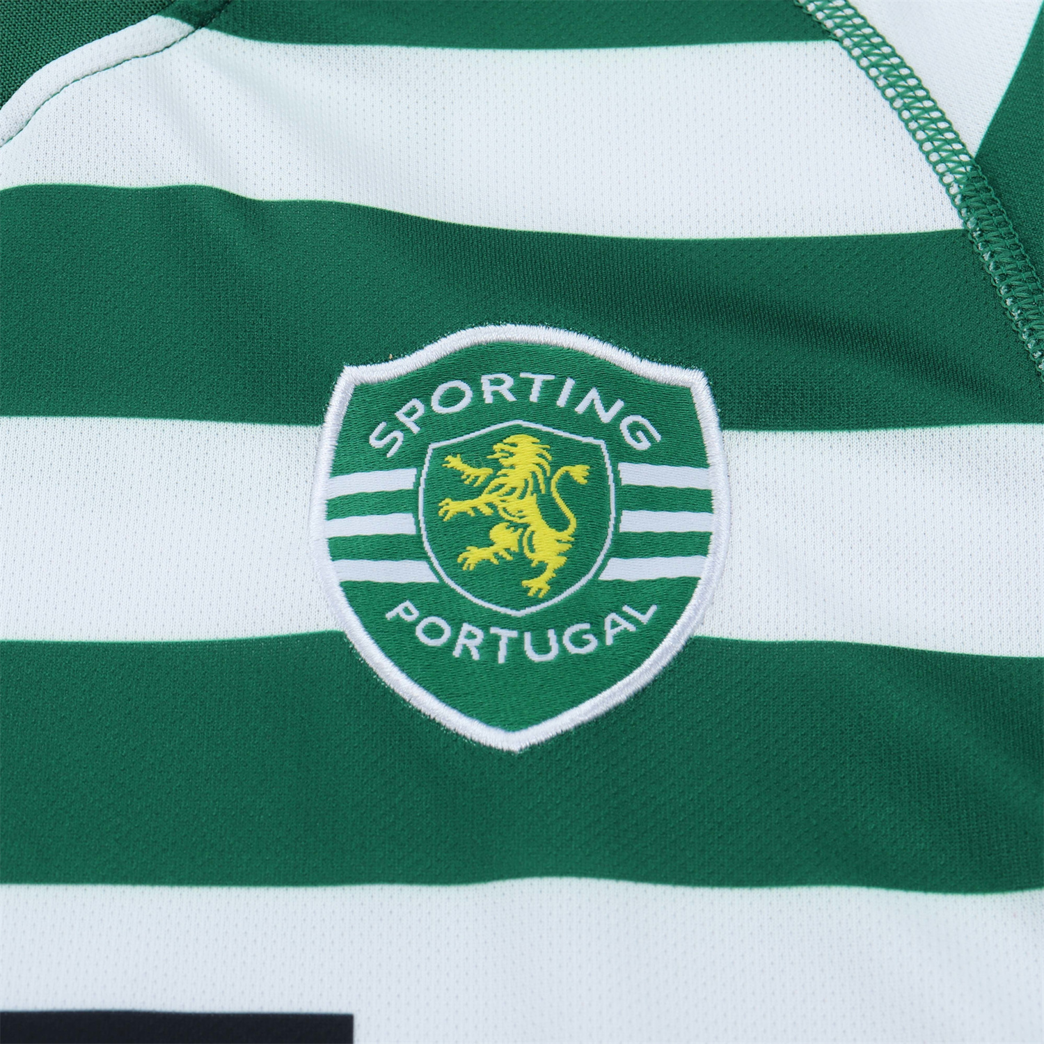 AlphaJersey-Retro Sporting CP 2003-04 Home Kids Kit