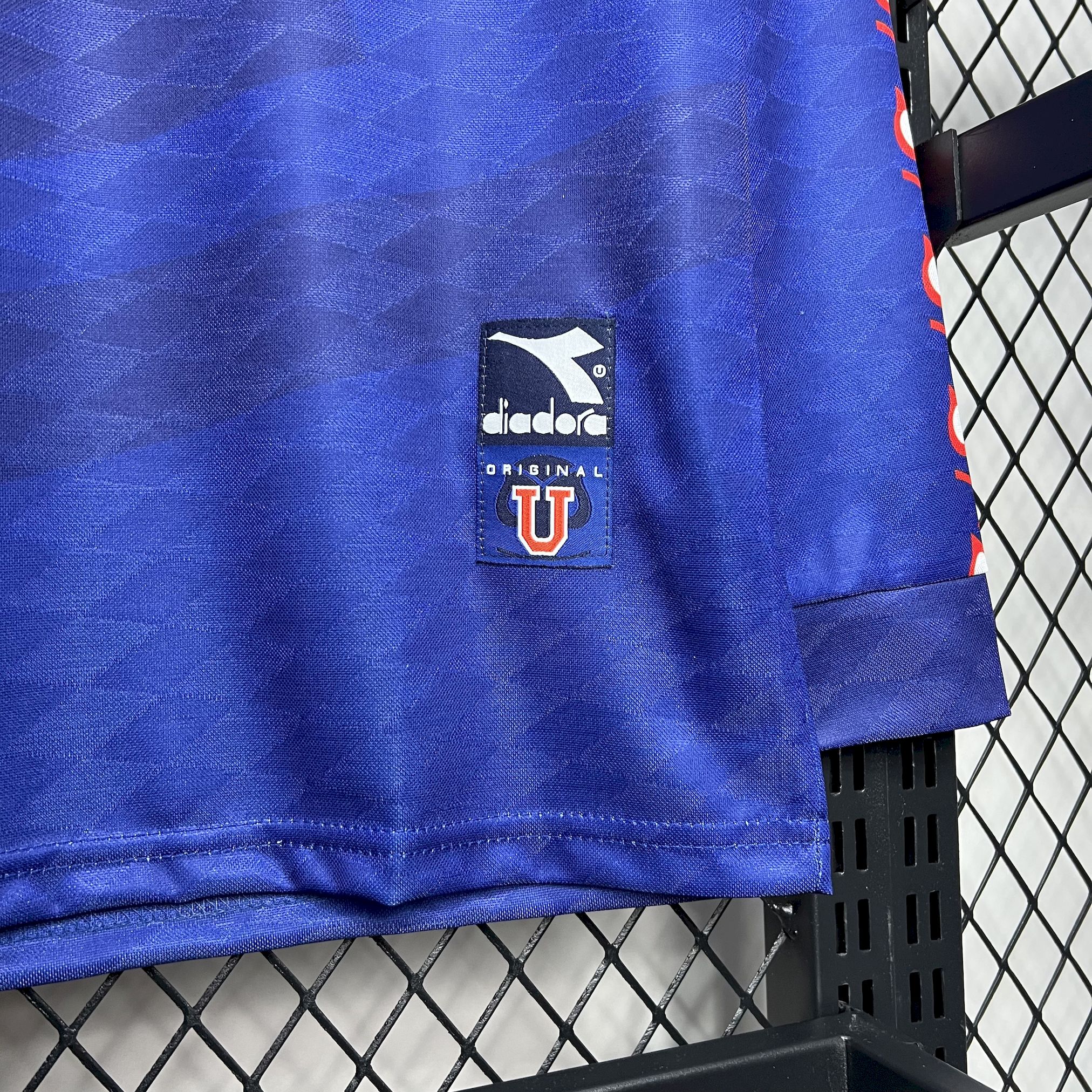 AlphaJersey-Retro Universidad De Chile 1996 Home Long Sleeve Jersey