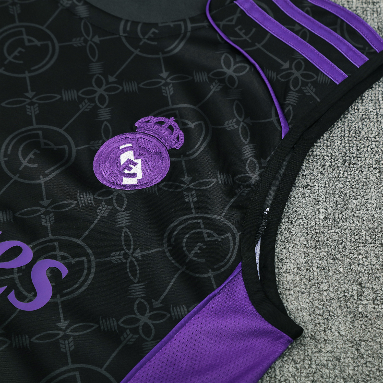 AlphaJersey-Real Madrid 25-26 Vest Training Set - Blue Edge Black Vest & Black Shorts