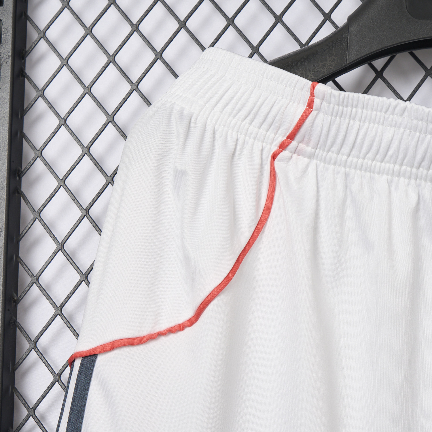 AlphaJersey-Bayern Munich 25-26 Away Shorts - Fans Version