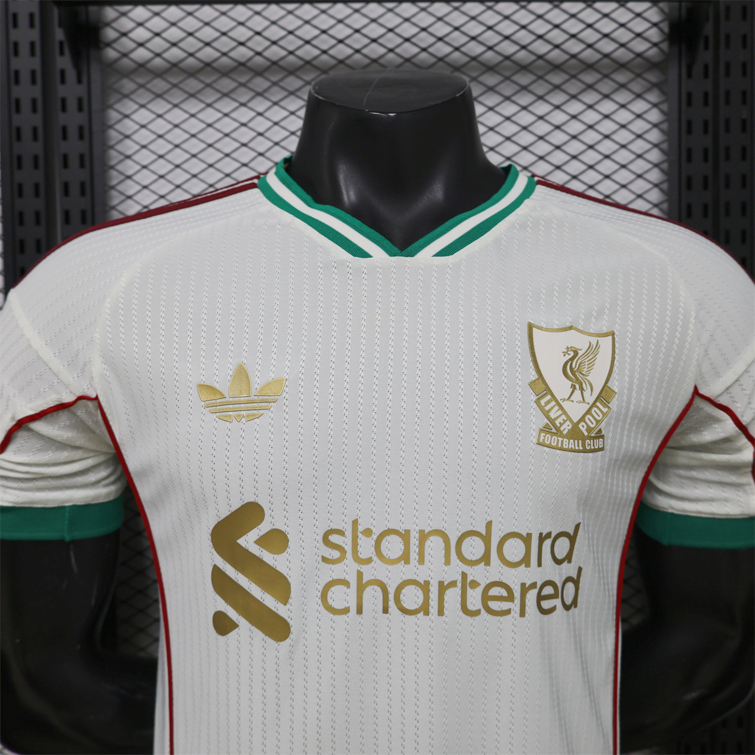 AlphaJersey-Liver.pool 25-26 Gold Lines Retro Casual Style White Jersey - Player Version