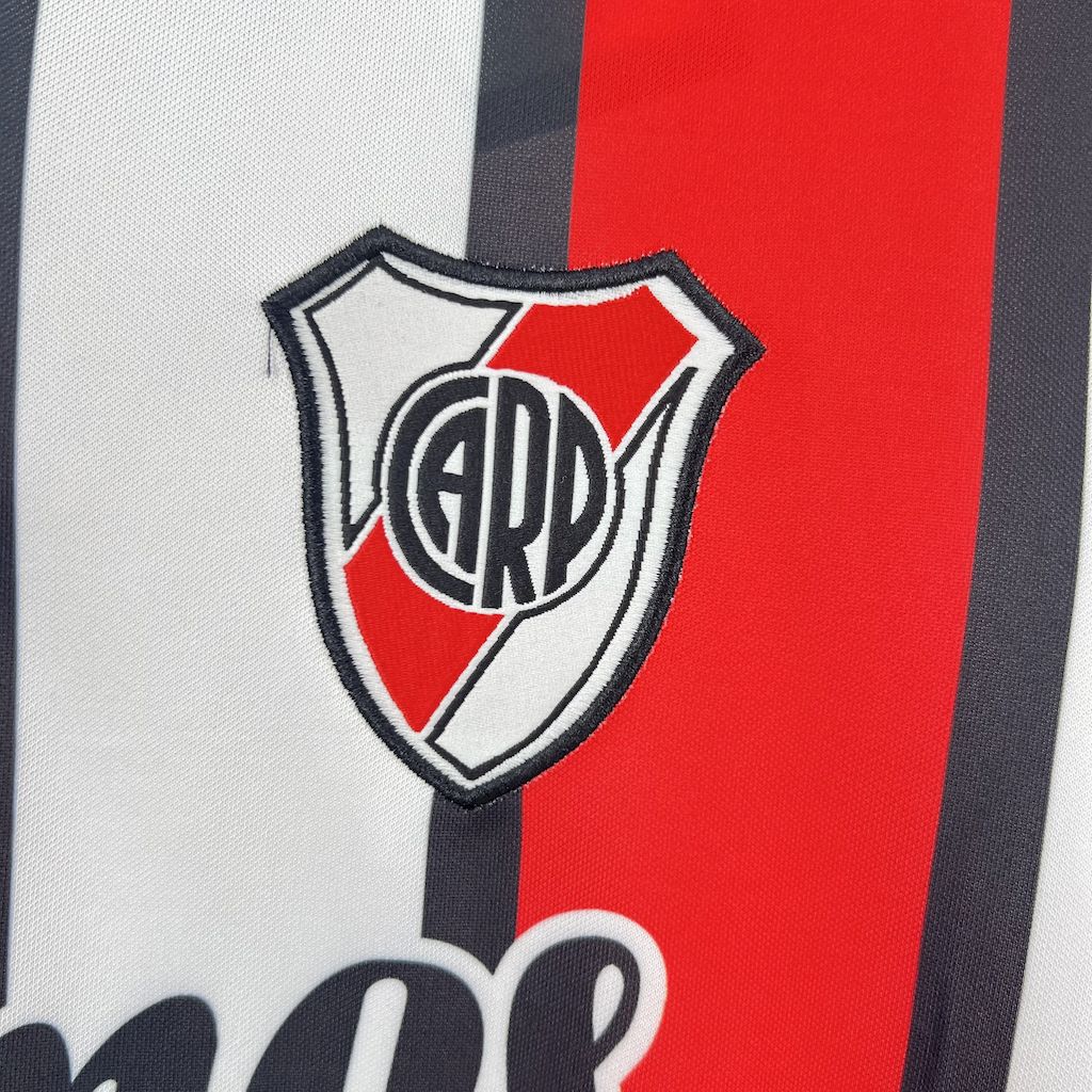 AlphaJersey-Retro River Plate 1999-00 Third Jersey