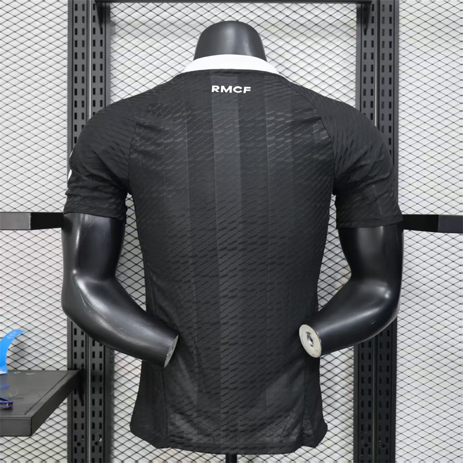 AlphaJersey-Real Madrid 25-26 Black Terrace Goalkeeper Jersey - Player Version