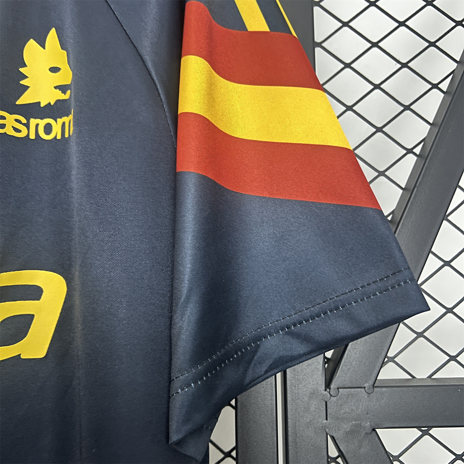 AlphaJersey-Retro Roma 1991-92 Third Jersey