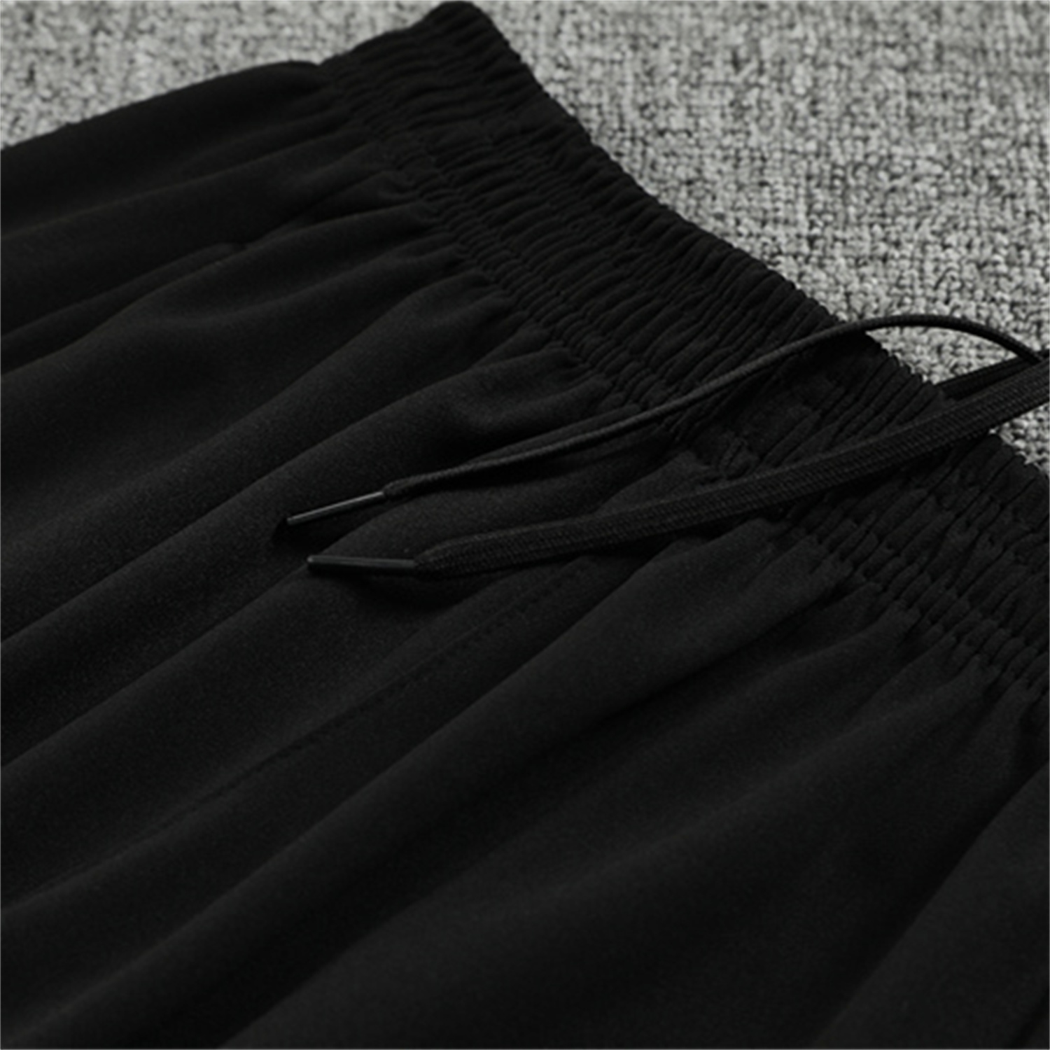 AlphaJersey-Liver.pool 25-26 Kids Long Sleeve Training Set - Player Version - White Top & Black Pants