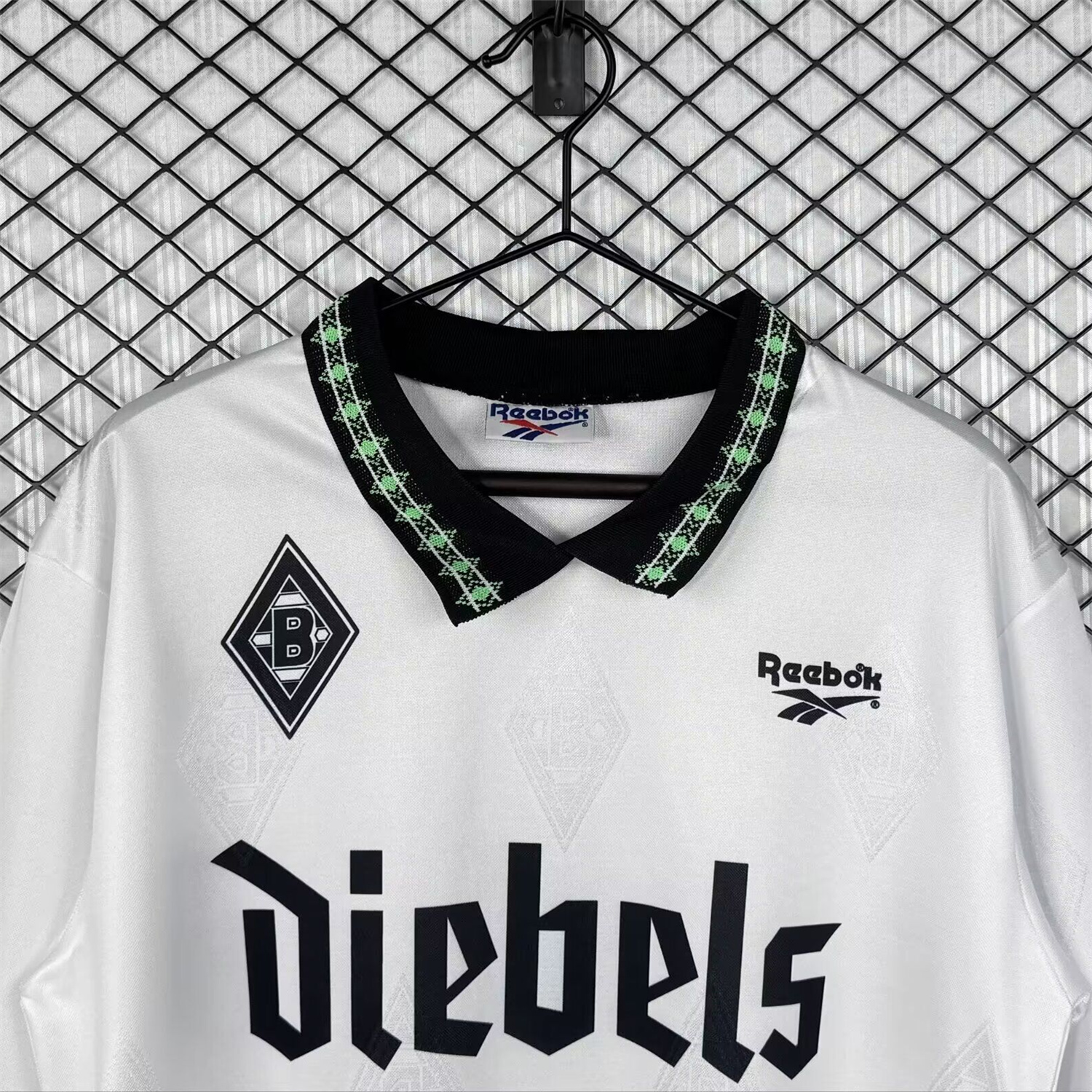 AlphaJersey-Retro Borussia Mönchengladbach 1995-96 Home Long Sleeves Jersey