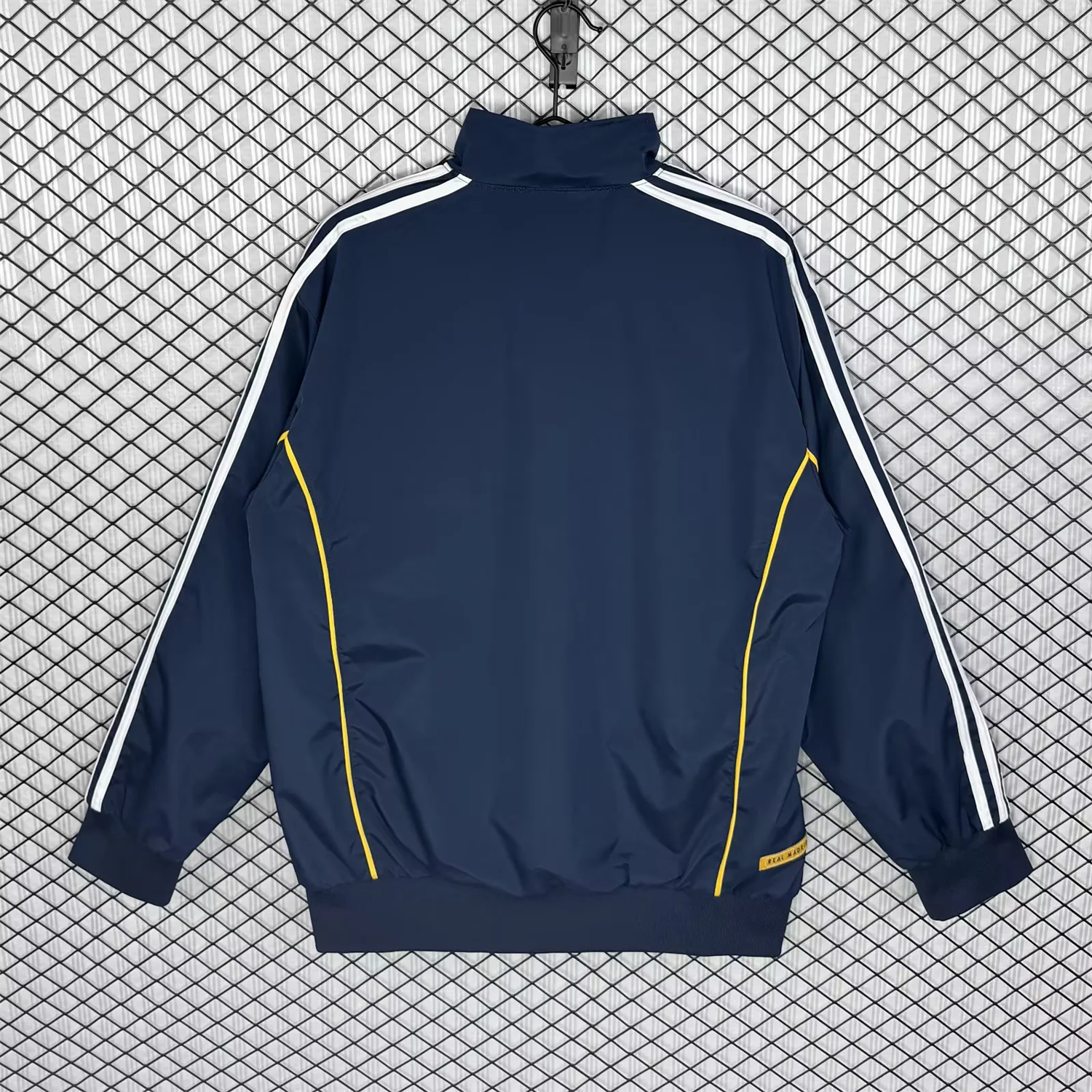 AlphaJersey-Retro Real Madrid 1998-99 Third Windbreaker Jacket - Blue