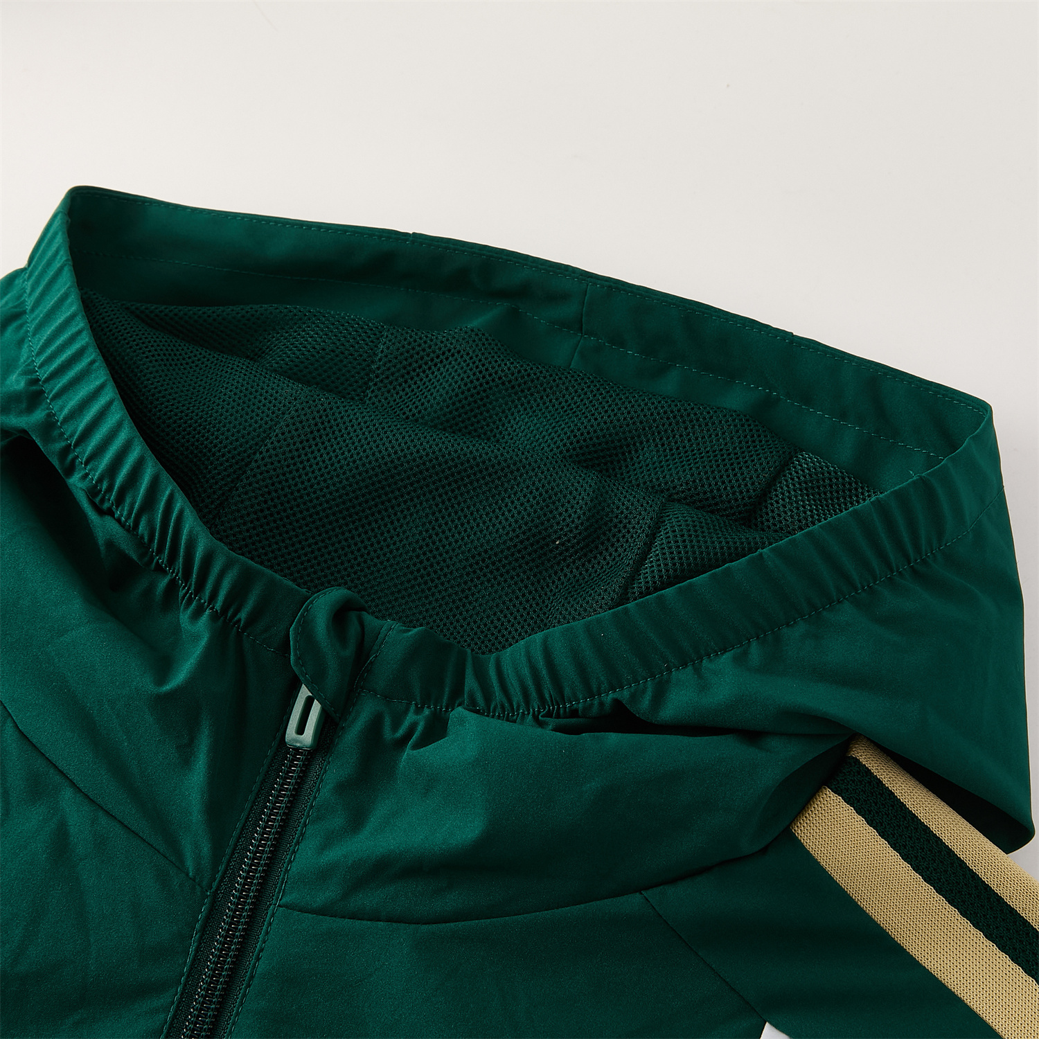 AlphaJersey-Italy 2026 Hooded Windbreaker Training Set - Green Top & Pants