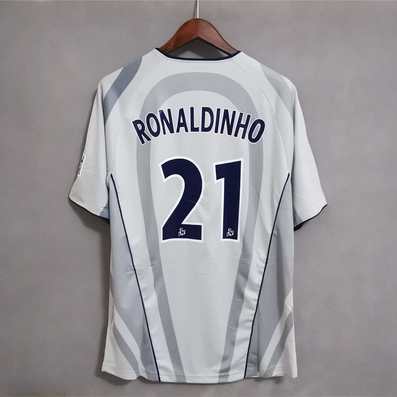 AlphaJersey-Retro Paris Saint-Germain PSG 2001-02 Away Jersey
