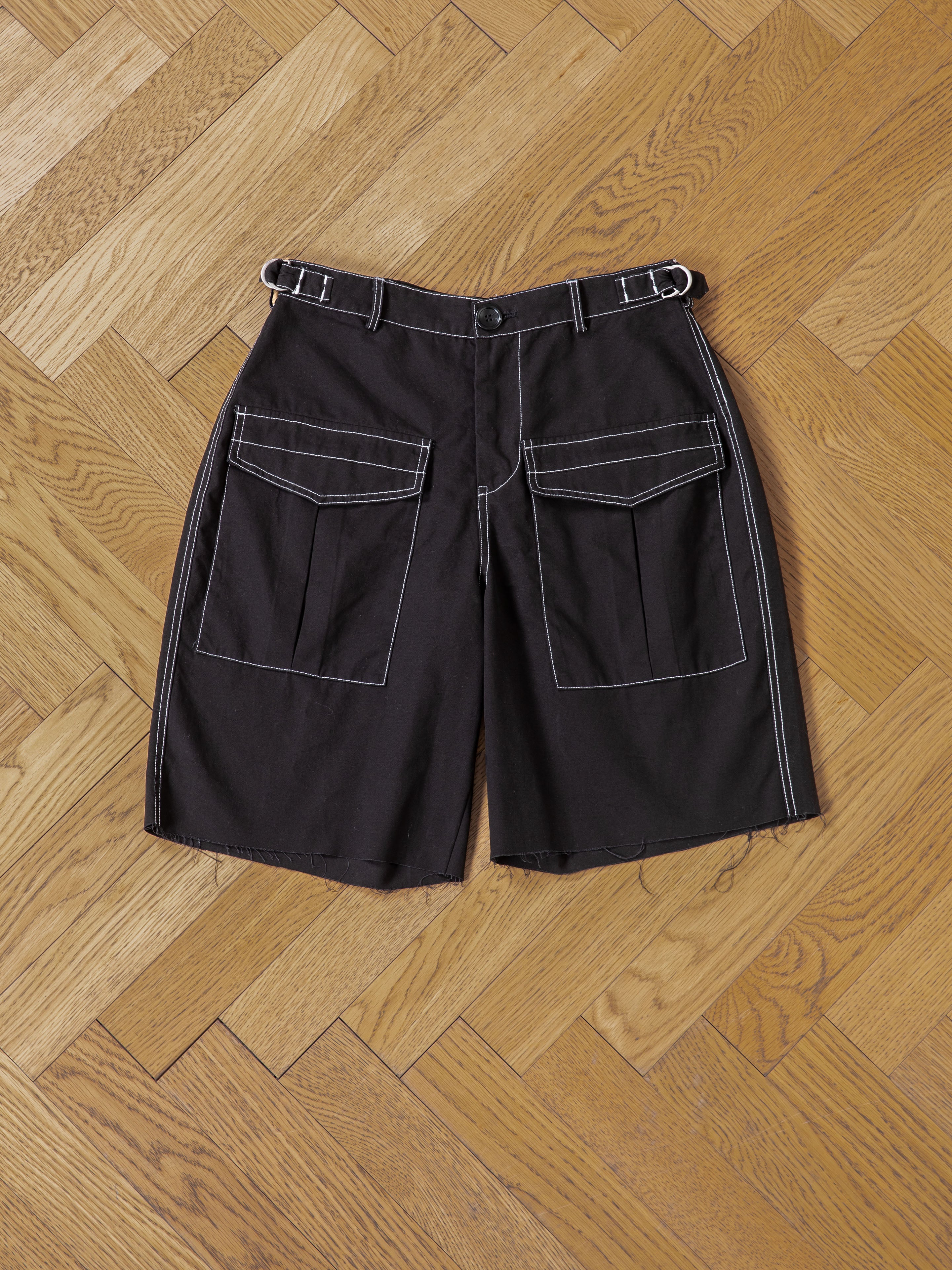 Lucca Black Contrast Pocket Trouser Shorts | Modern Menswear by yycbvcnbmmnbm